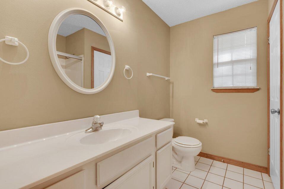 PERRY LAKE - Residential