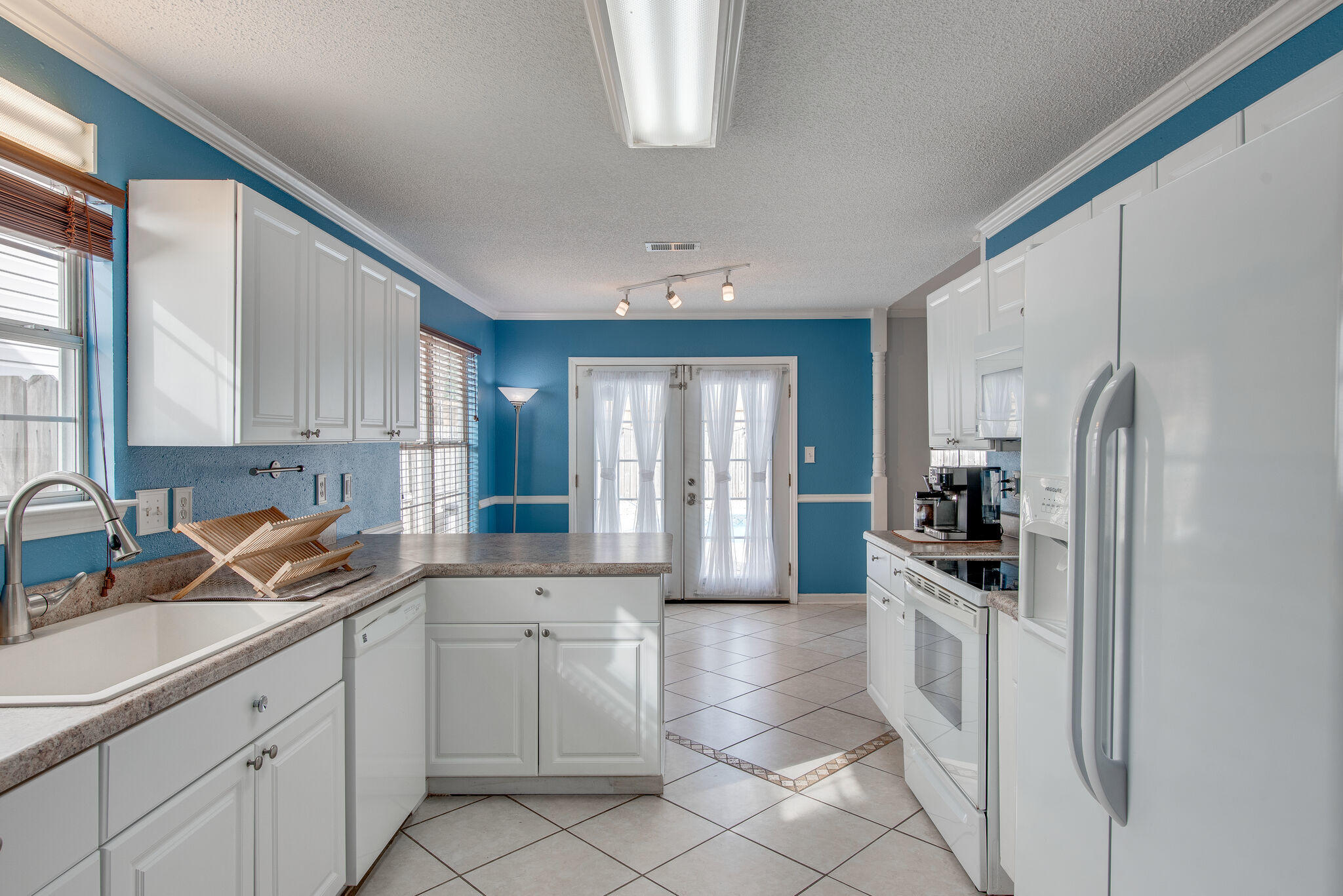 SANDY RIDGE ESTATES - Residential