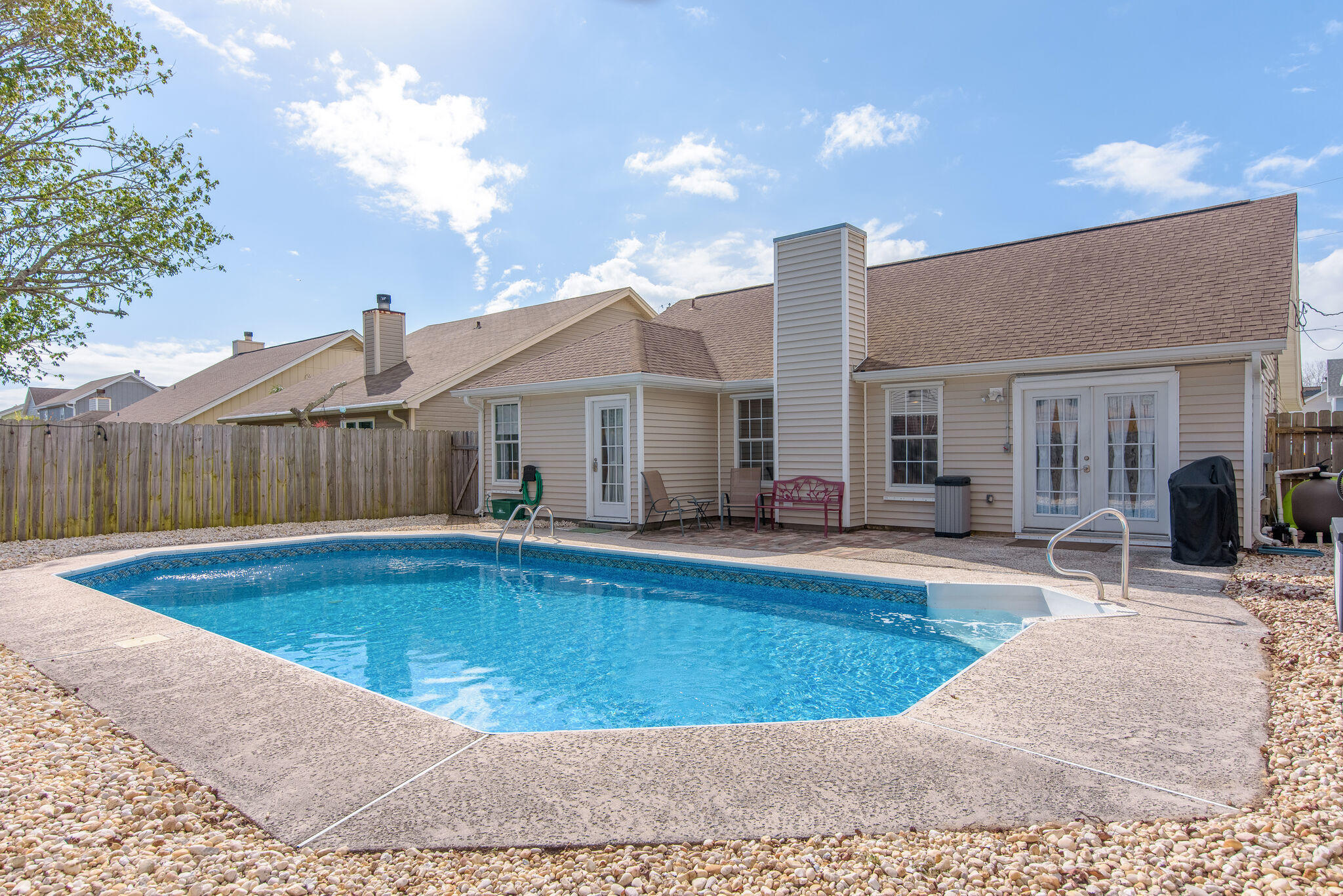 SANDY RIDGE ESTATES - Residential