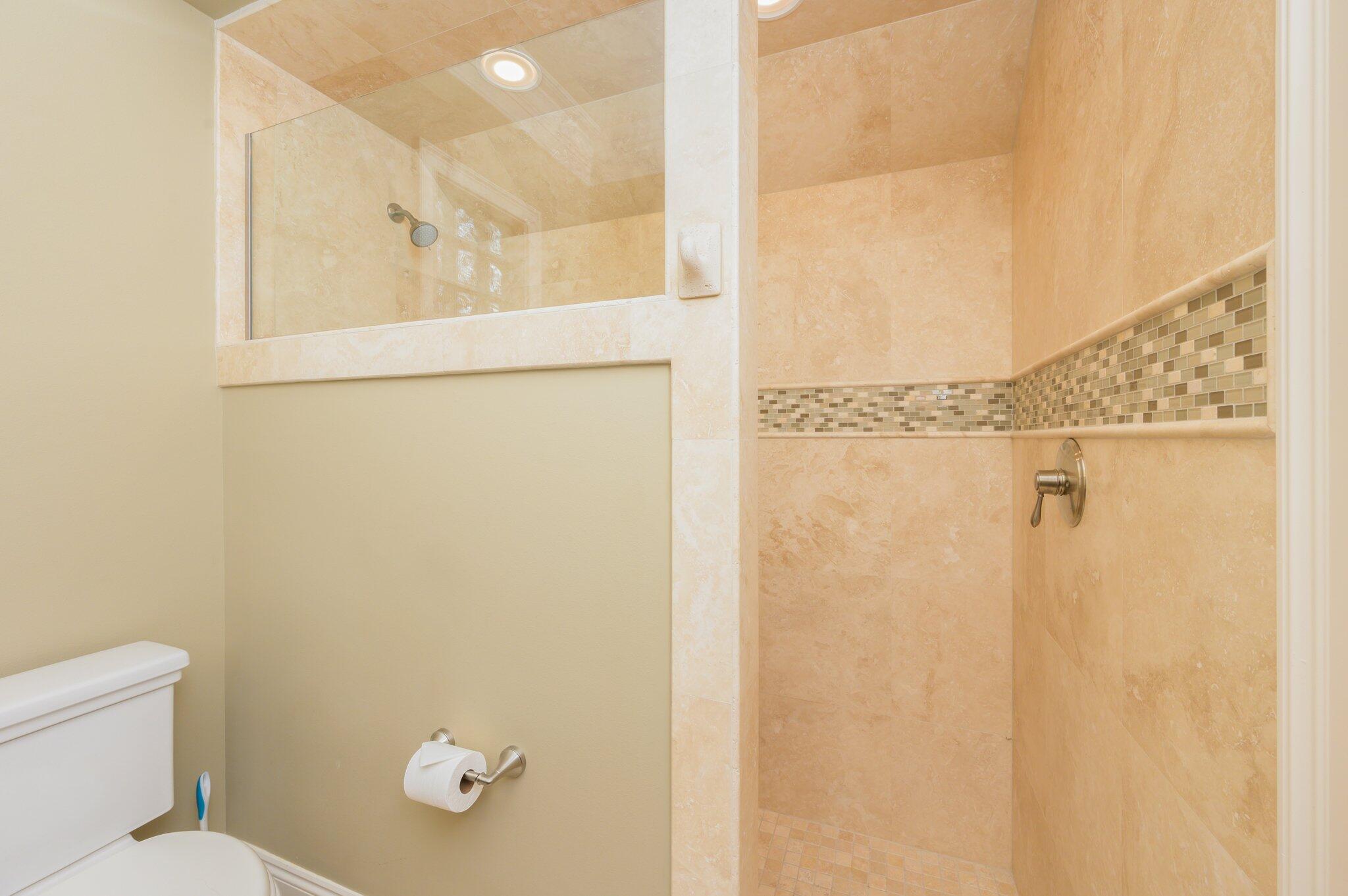 Villa Lago - Residential Lease