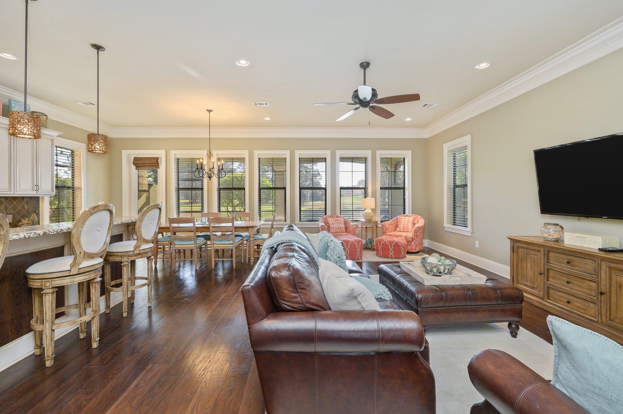 Villa Lago - Residential Lease