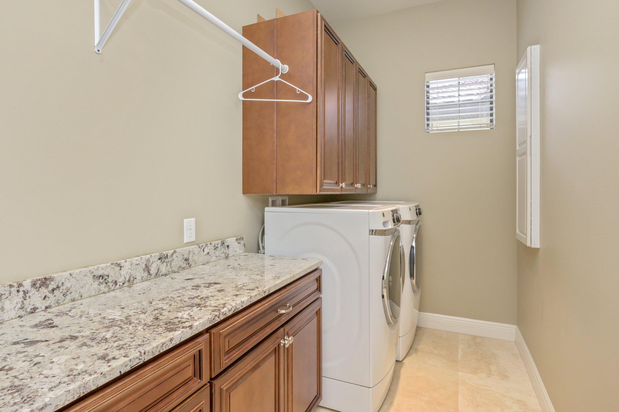 Villa Lago - Residential Lease