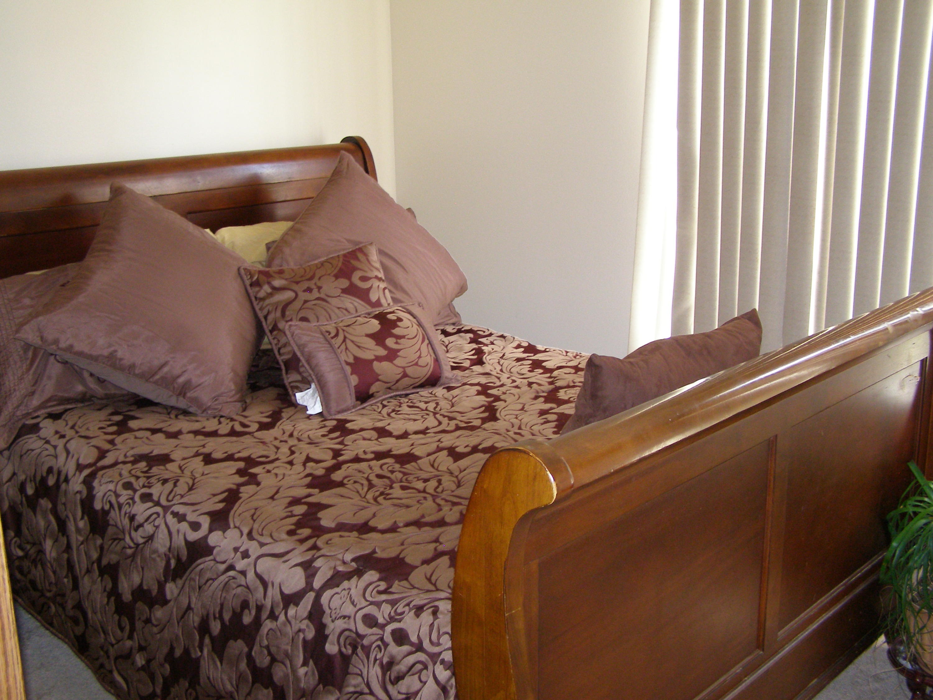 STILLWELL ESTATES - Residential