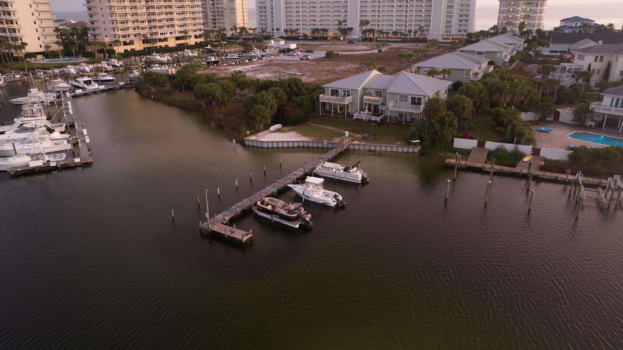 DESTIN SANDS CONDO - Residential