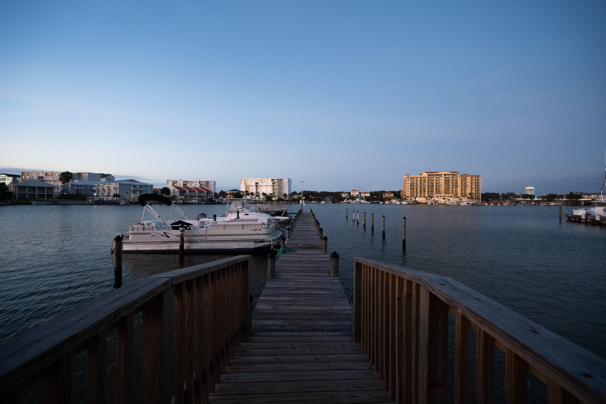 DESTIN SANDS CONDO - Residential
