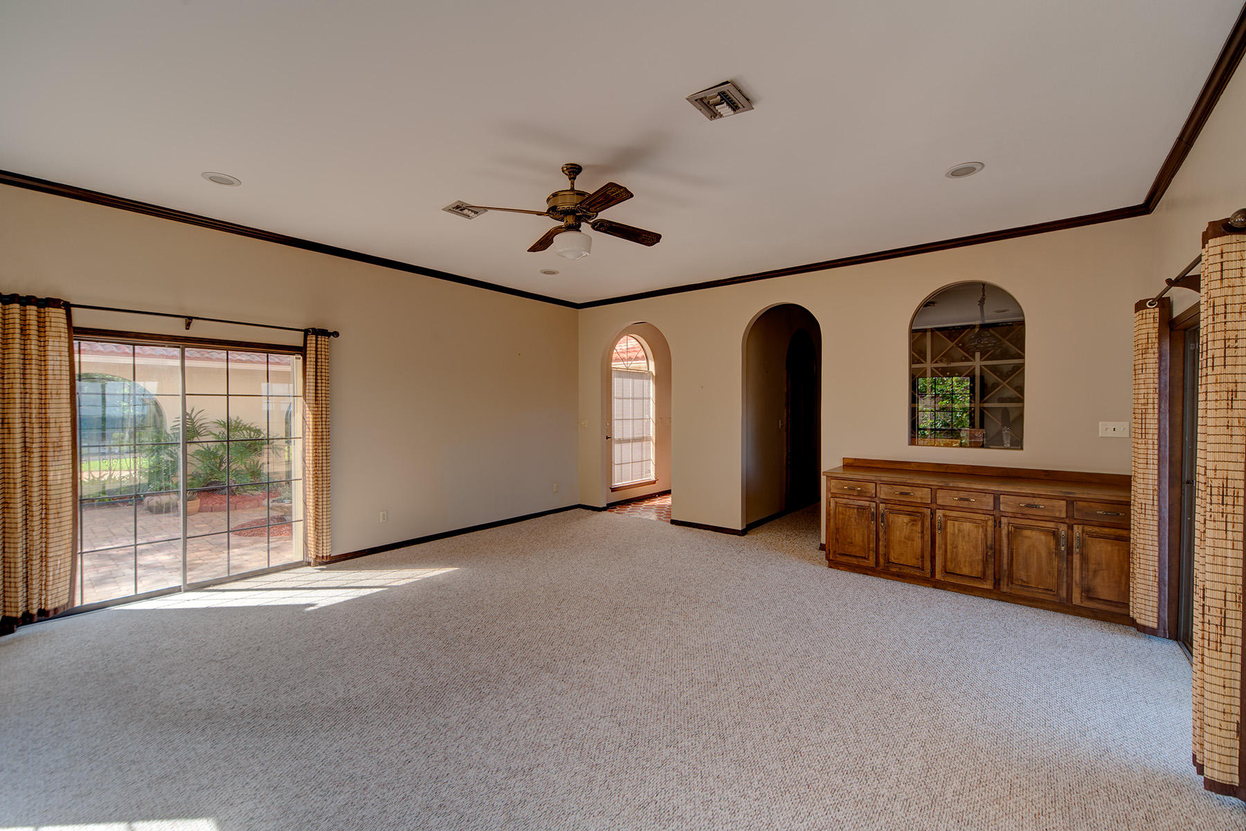 LAKE LORRAINE ESTATES - Residential