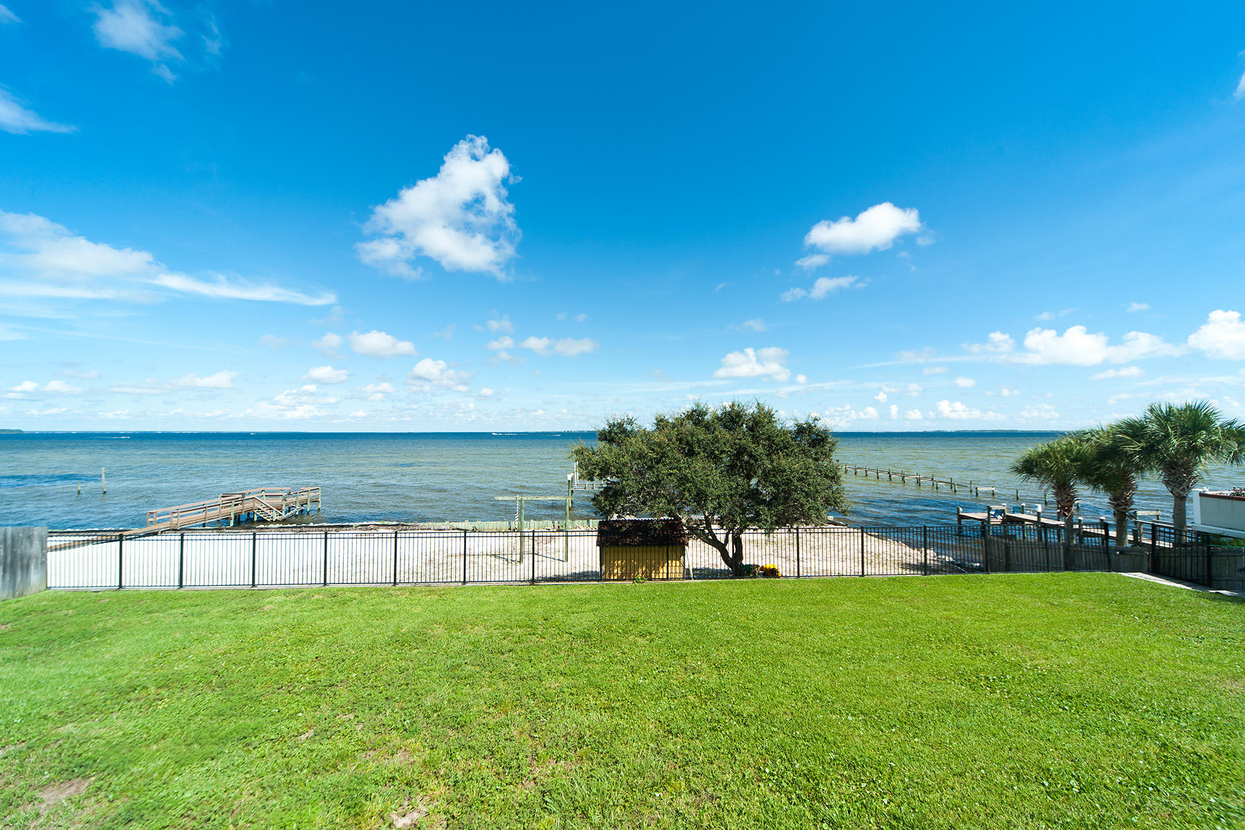 LAKE LORRAINE ESTATES - Residential