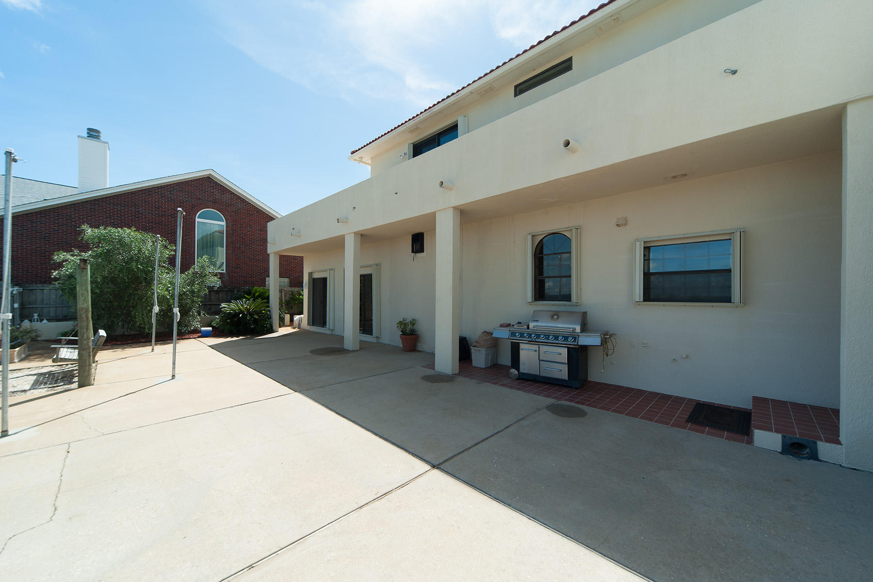 LAKE LORRAINE ESTATES - Residential