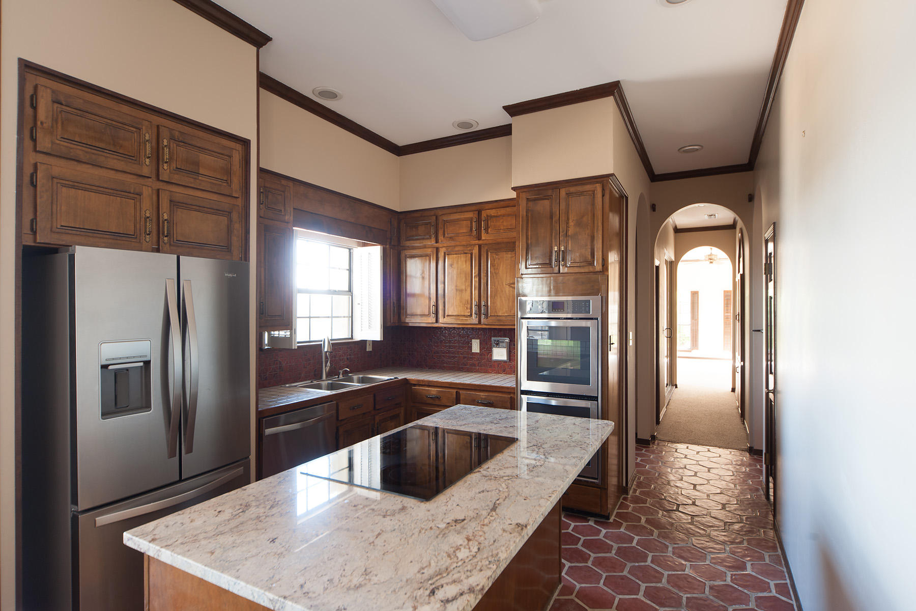 LAKE LORRAINE ESTATES - Residential