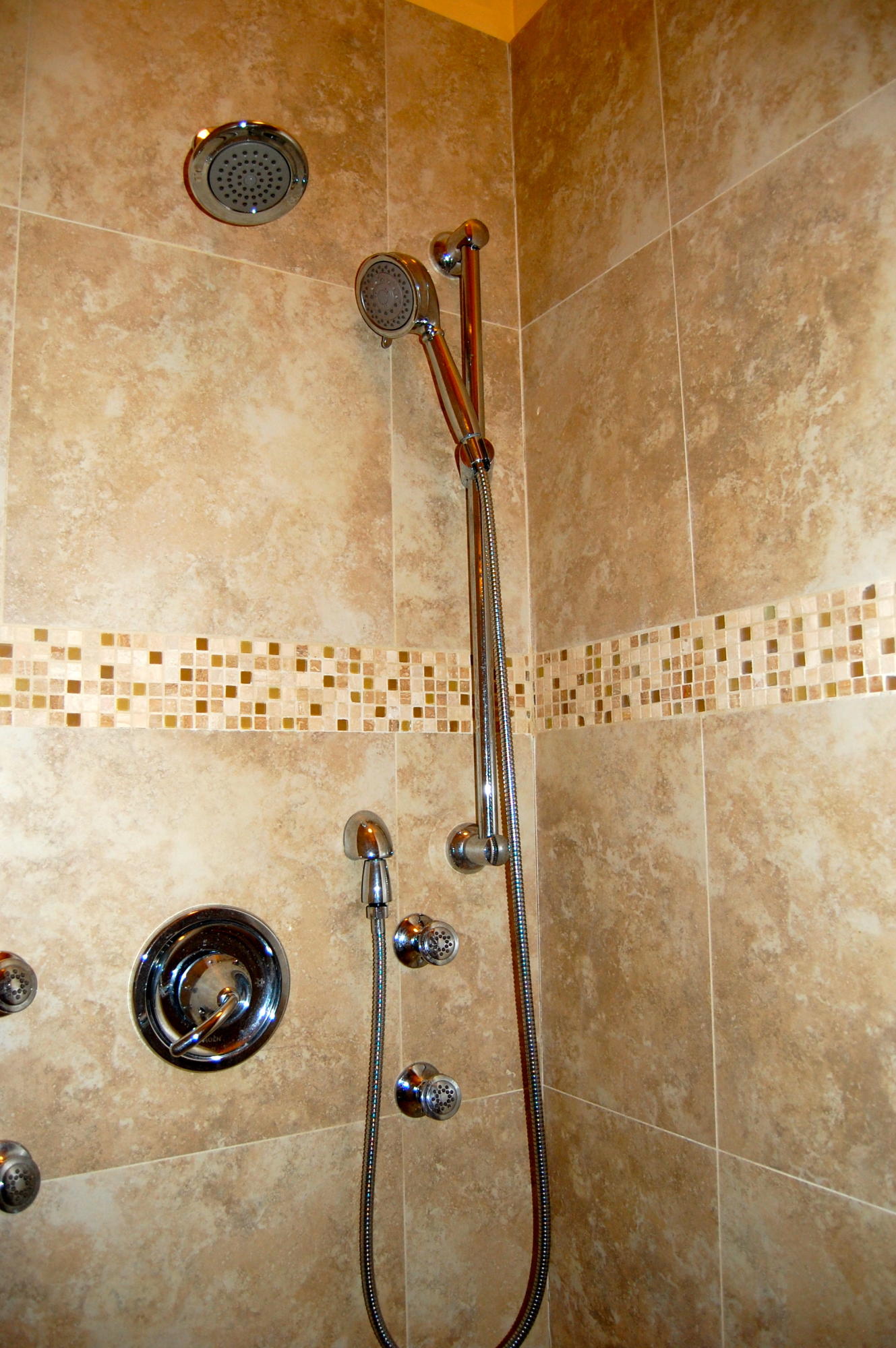 LAKE LORRAINE ESTATES - Residential