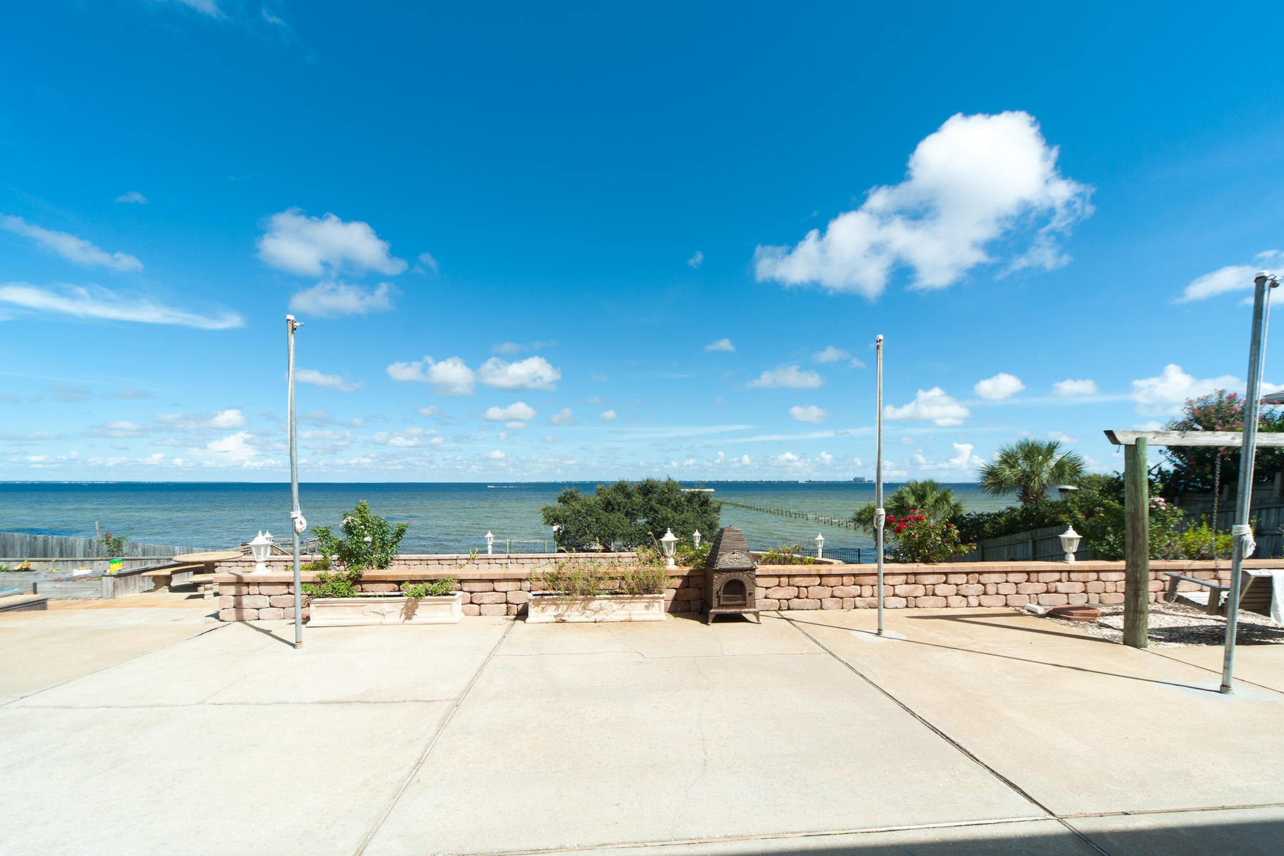 LAKE LORRAINE ESTATES - Residential