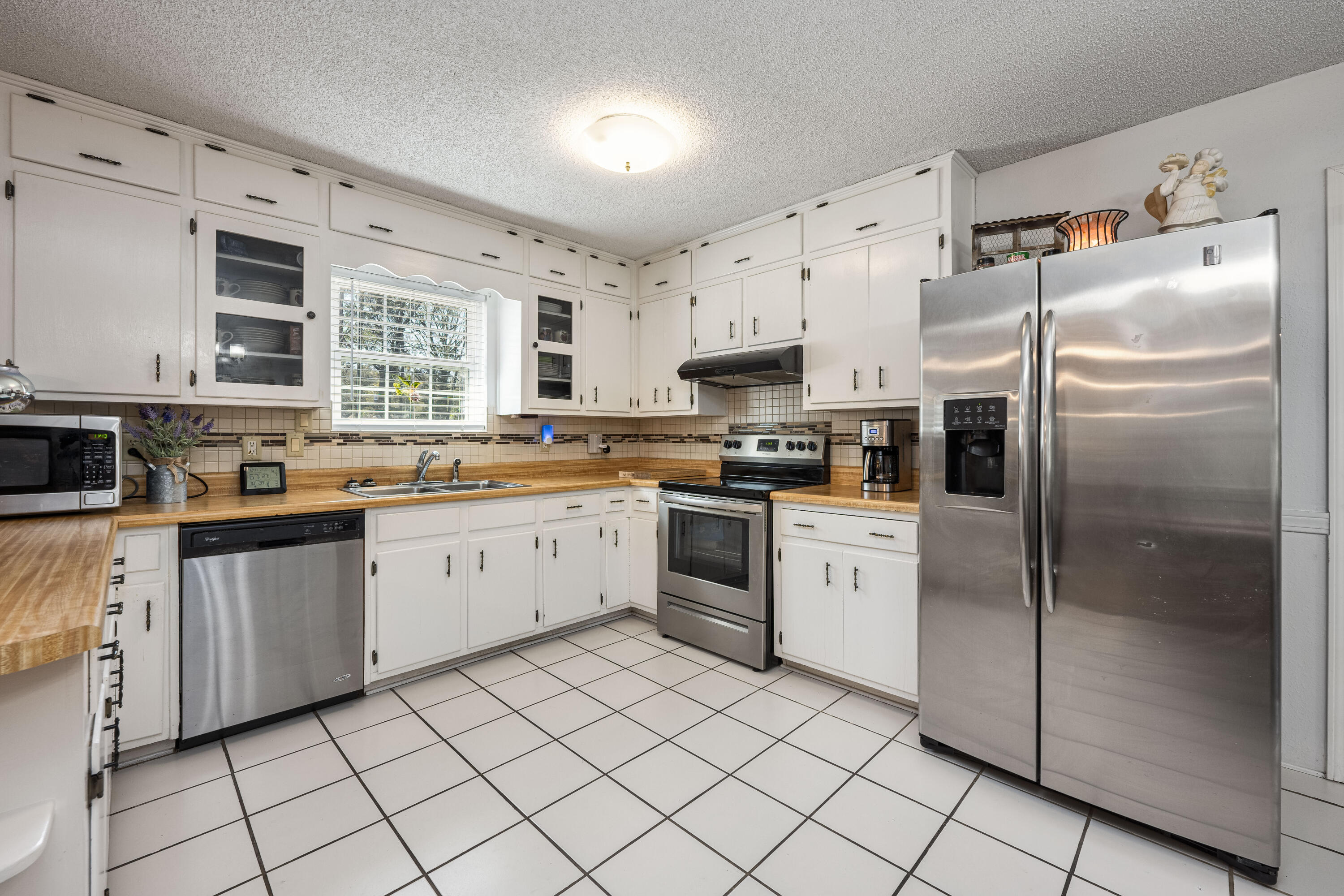 NO RECORDED SUBDIVISION - Residential