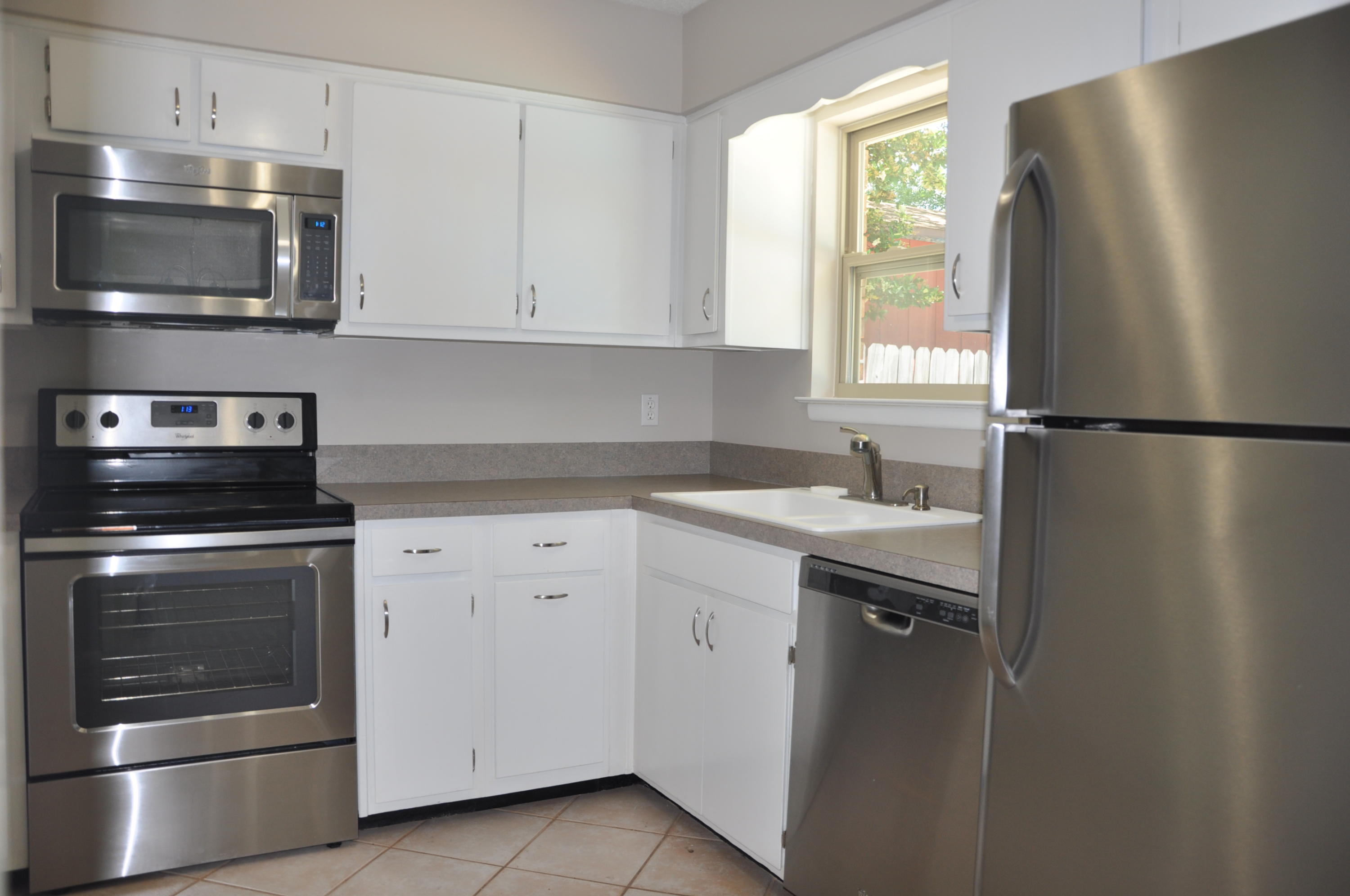 PALM ESTATES UNIT 1 - Residential