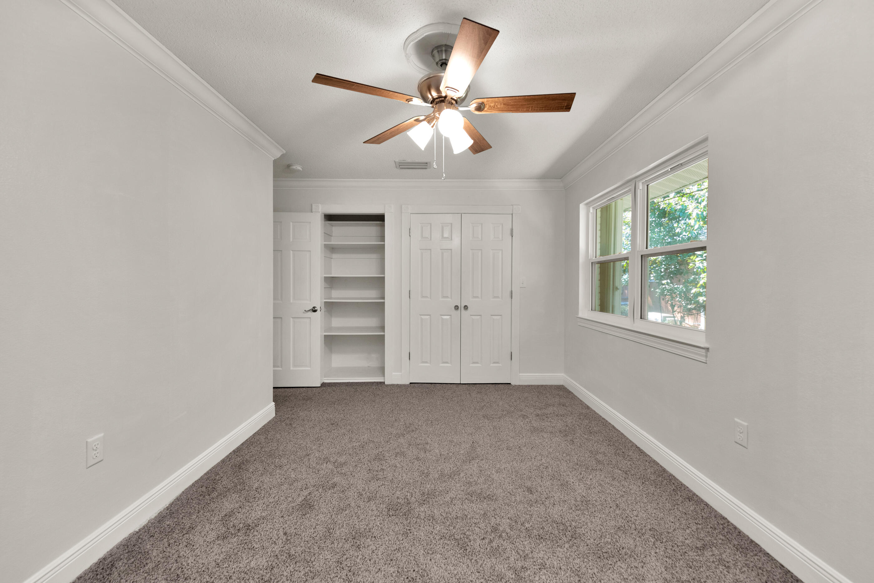 BAYOU WOODS 4TH ADDN - Residential