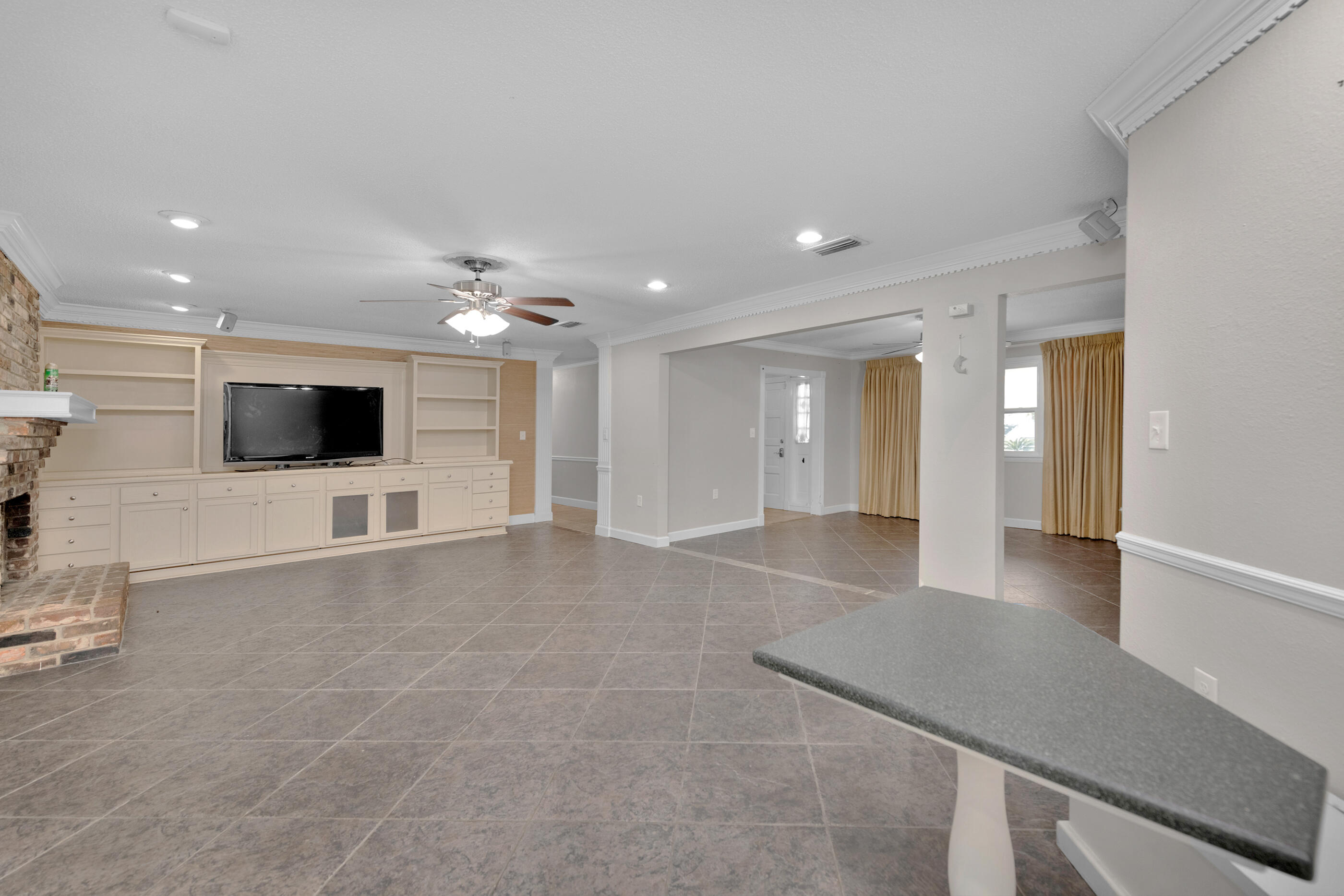 BAYOU WOODS 4TH ADDN - Residential