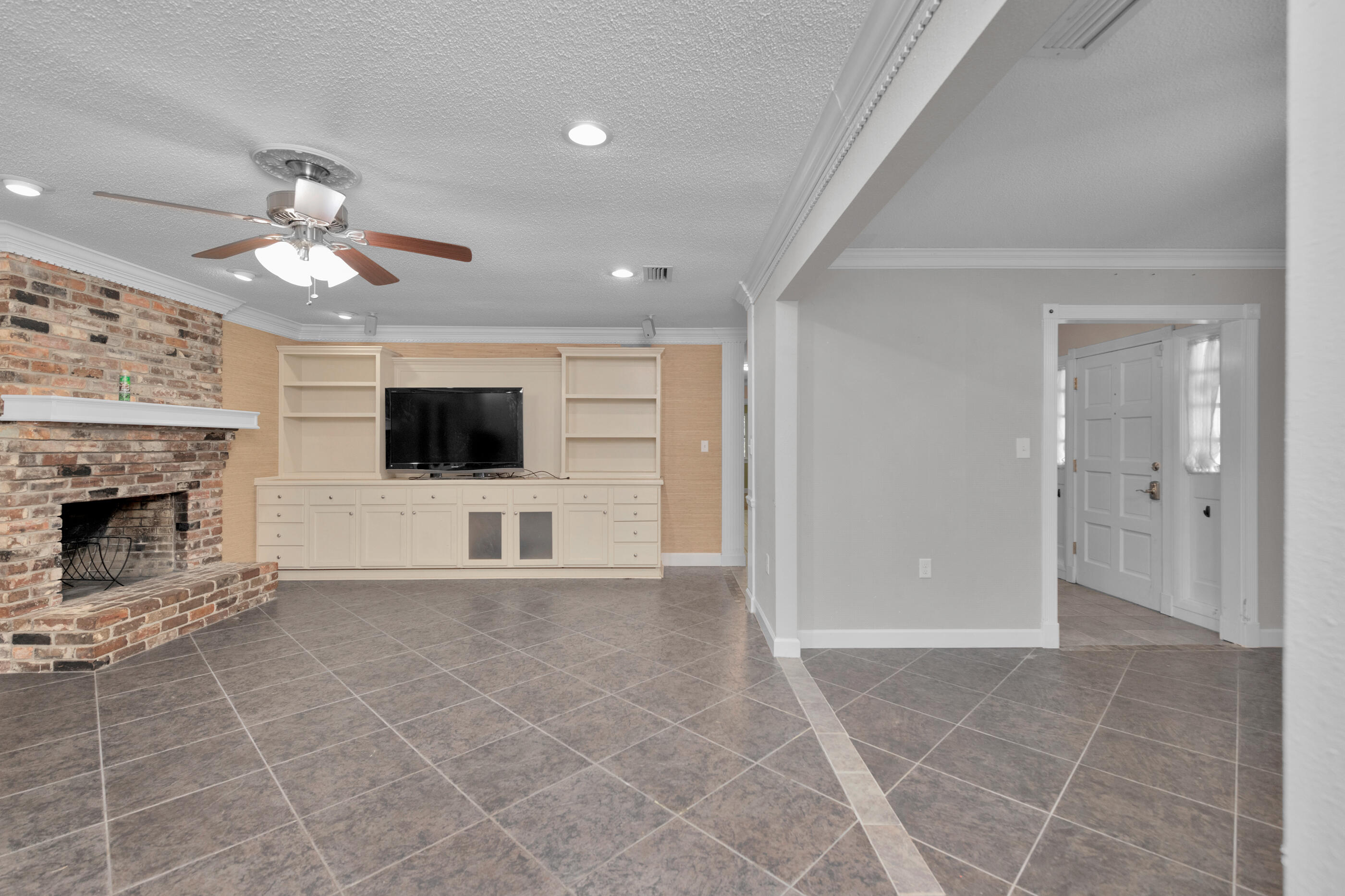 BAYOU WOODS 4TH ADDN - Residential