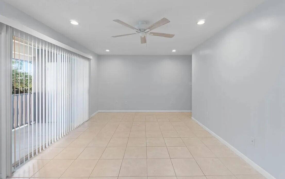 SPANISH VILLAS CONDO - Residential Lease