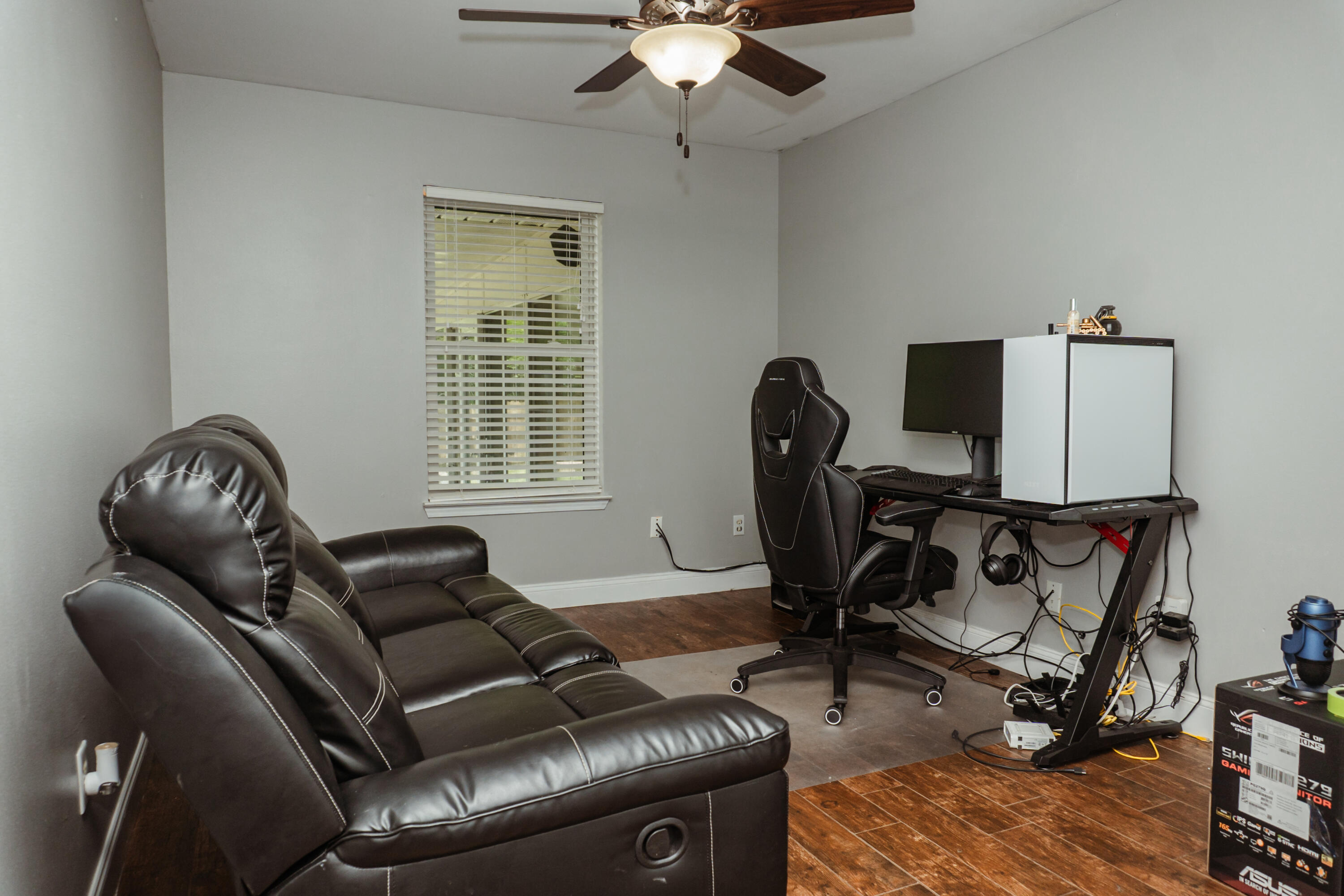 CHEROKEE BEND S/D PH 2 - Residential Lease