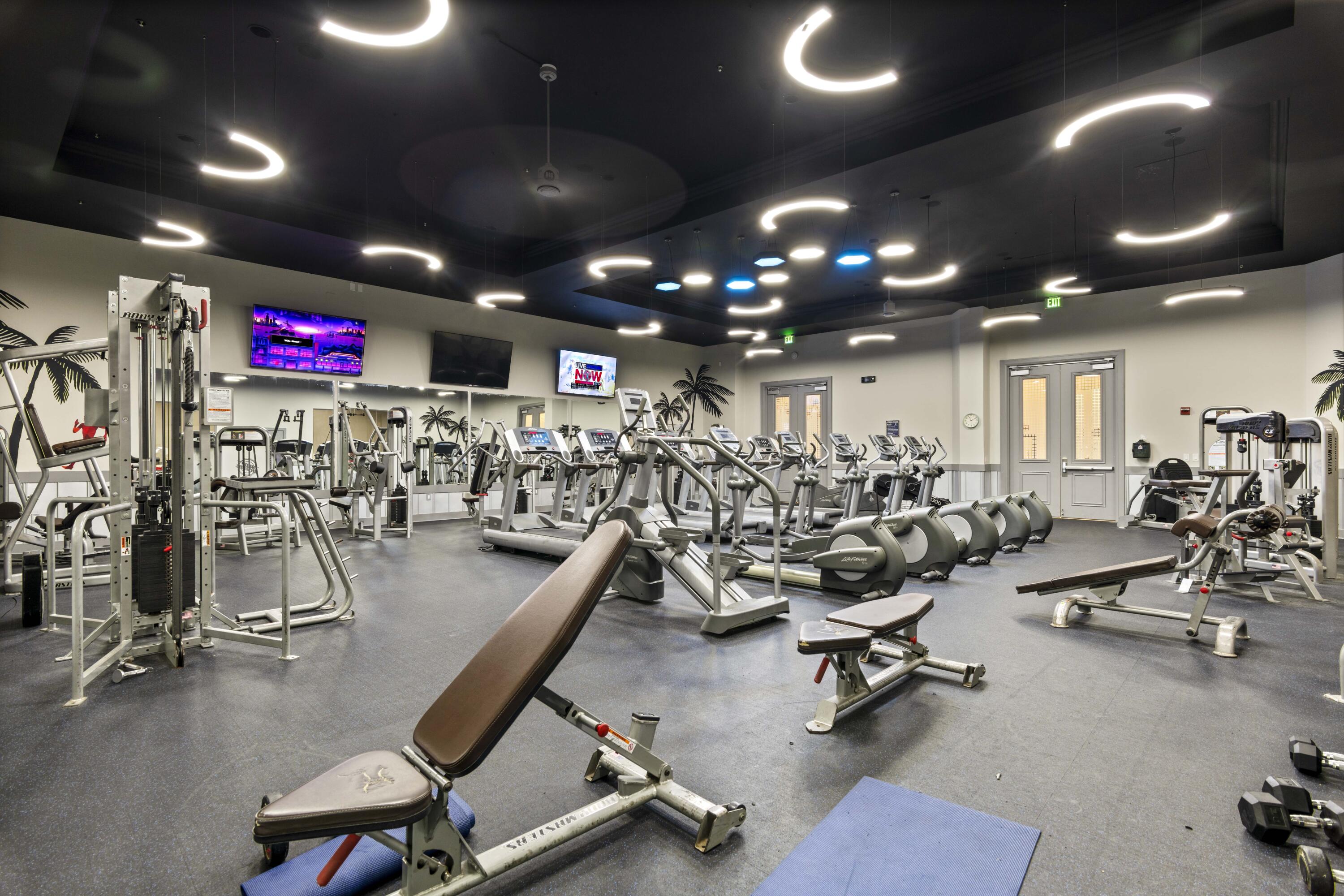 THE PALMS OF DESTIN - Residential