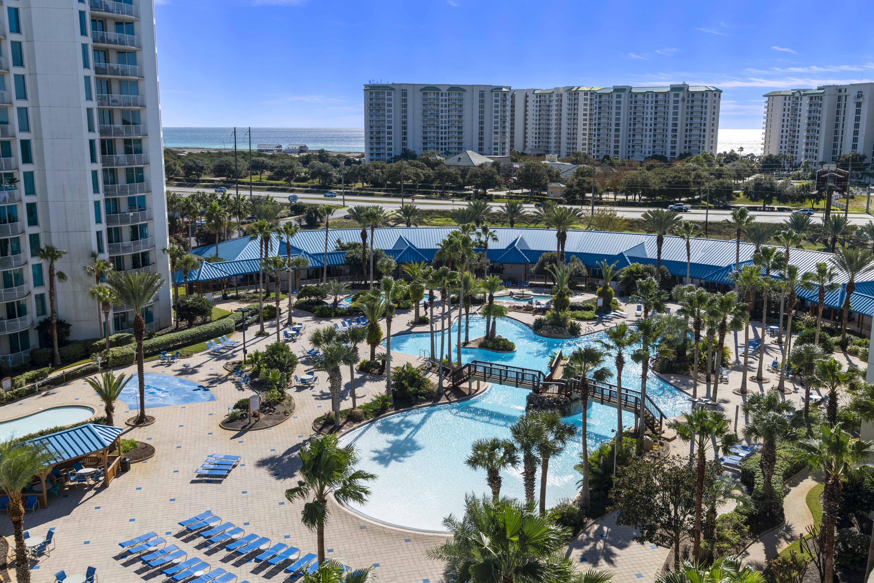 THE PALMS OF DESTIN - Residential