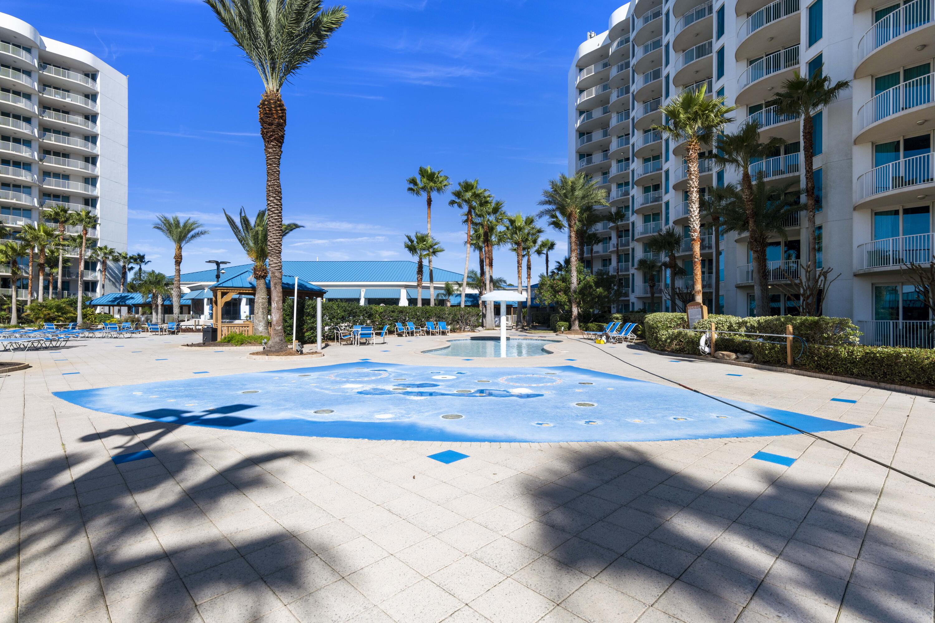 THE PALMS OF DESTIN - Residential