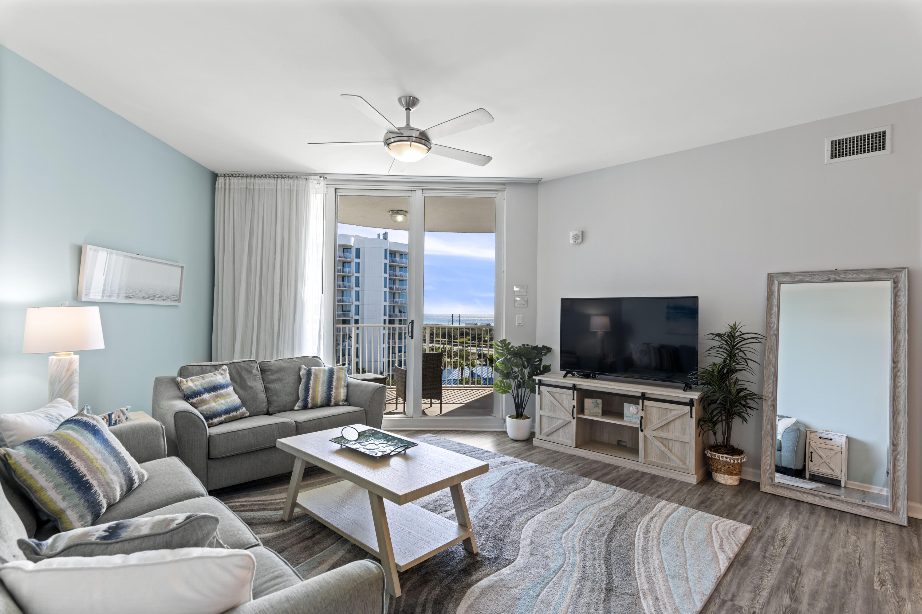 THE PALMS OF DESTIN - Residential