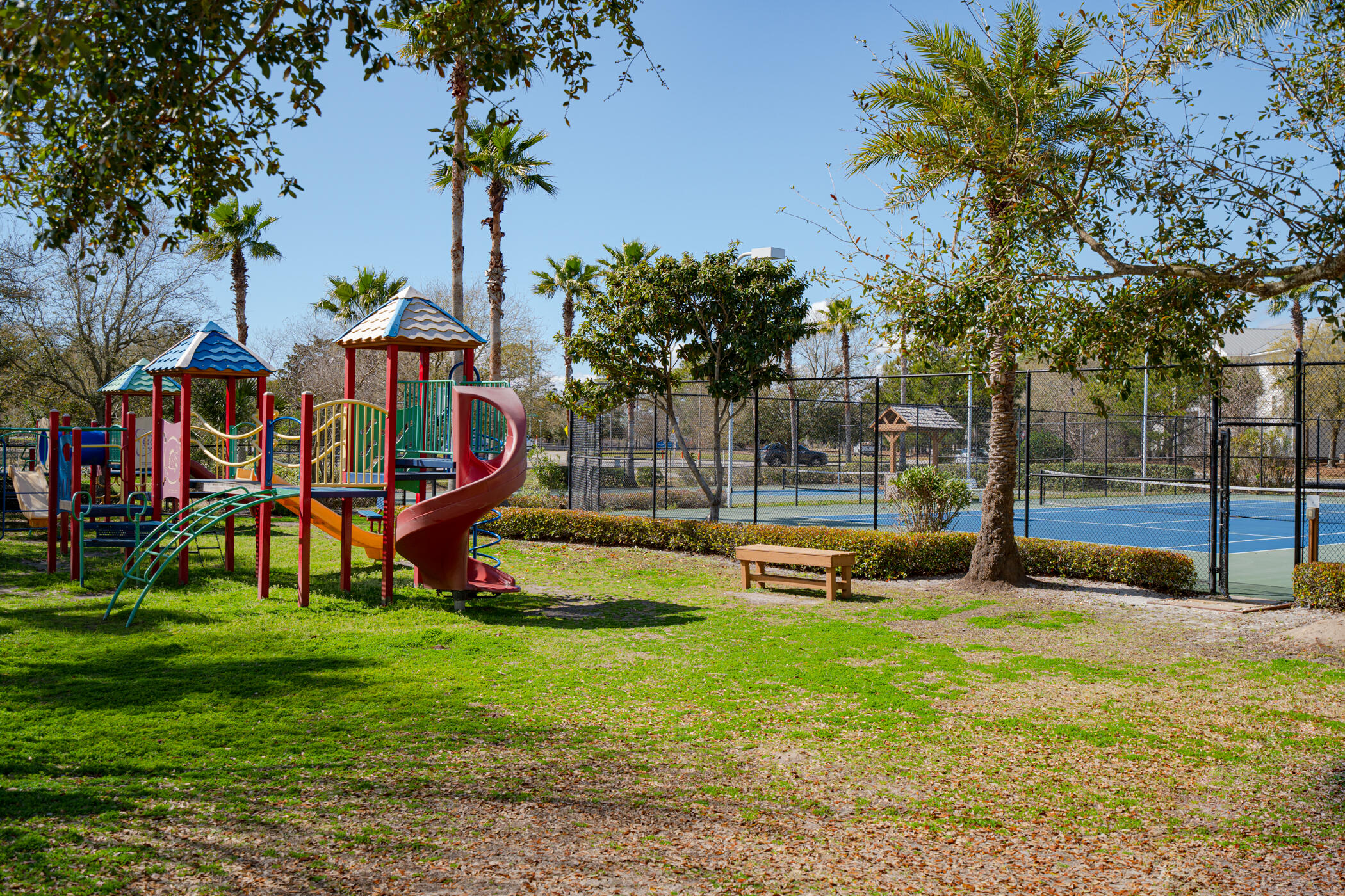 THE PALMS OF DESTIN - Residential