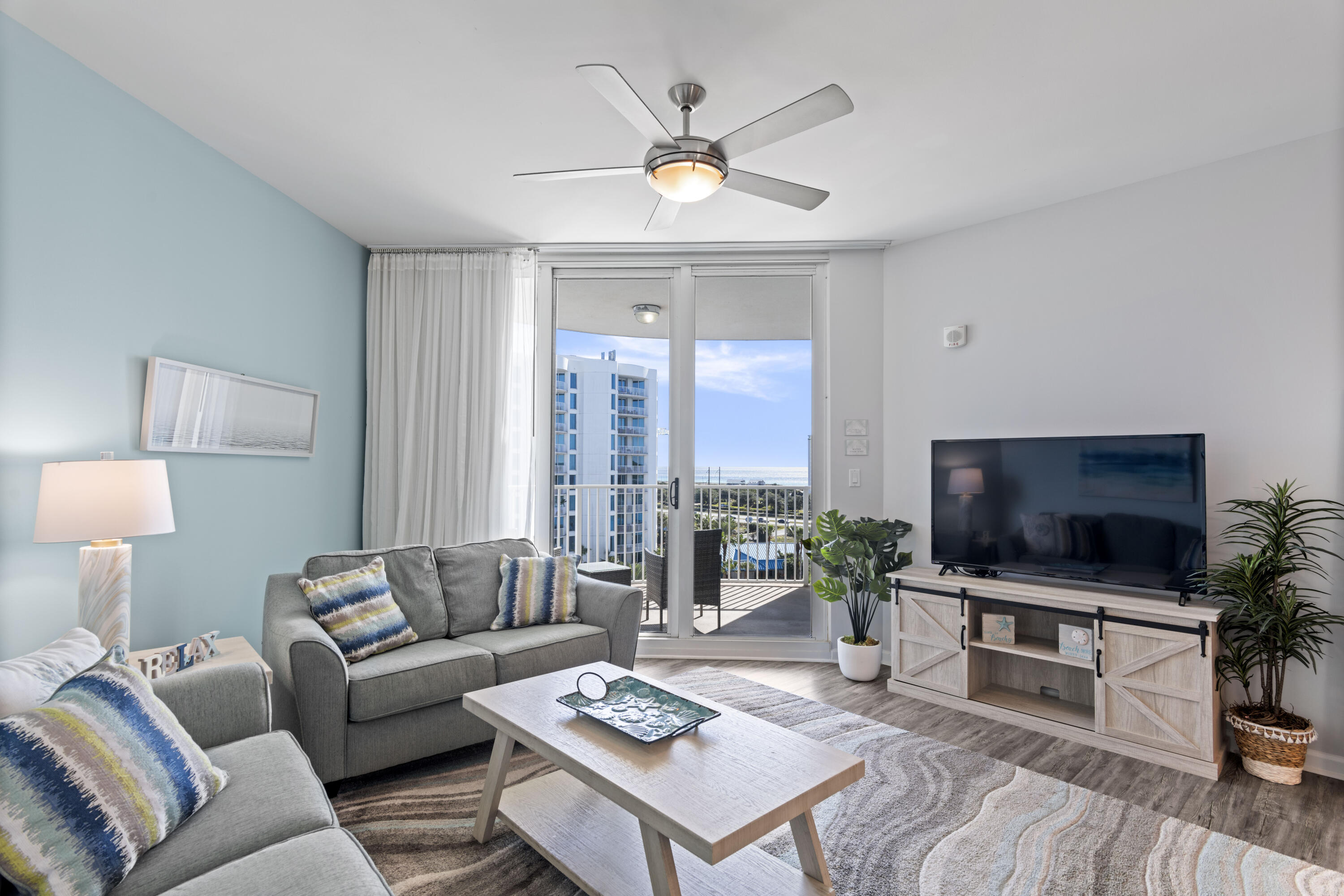 THE PALMS OF DESTIN - Residential