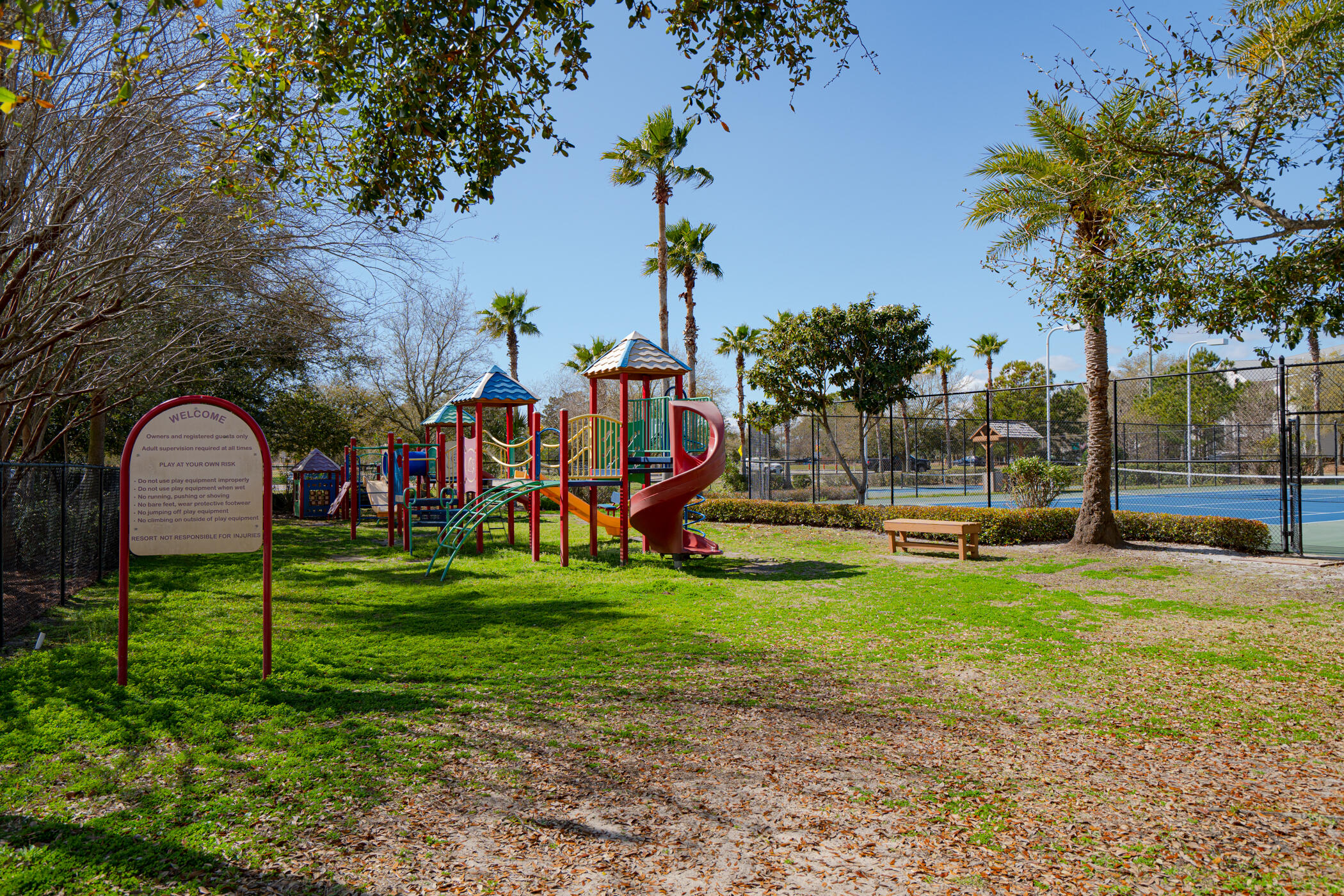 THE PALMS OF DESTIN - Residential