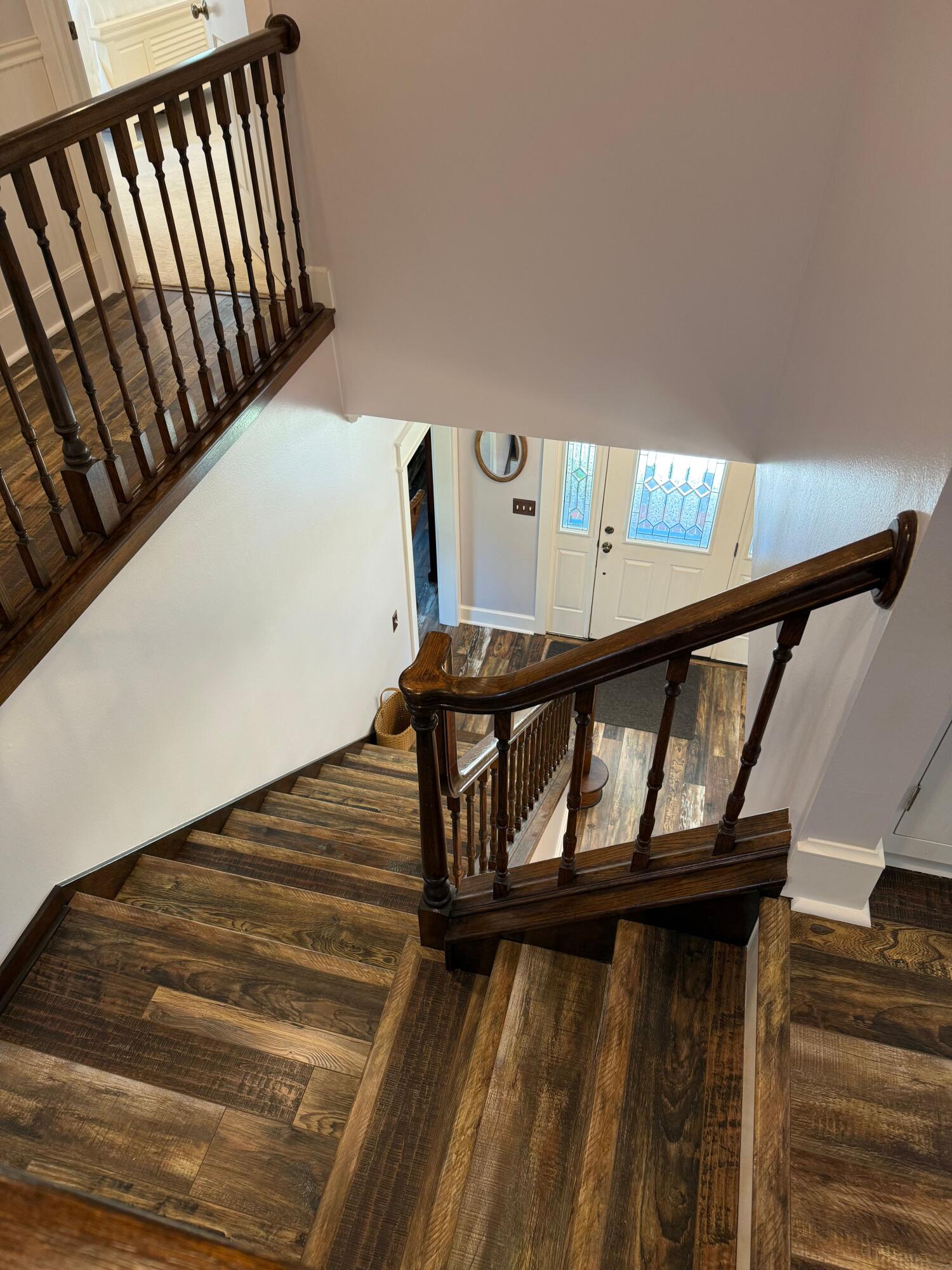 BOLTONS LANDING - Residential Lease