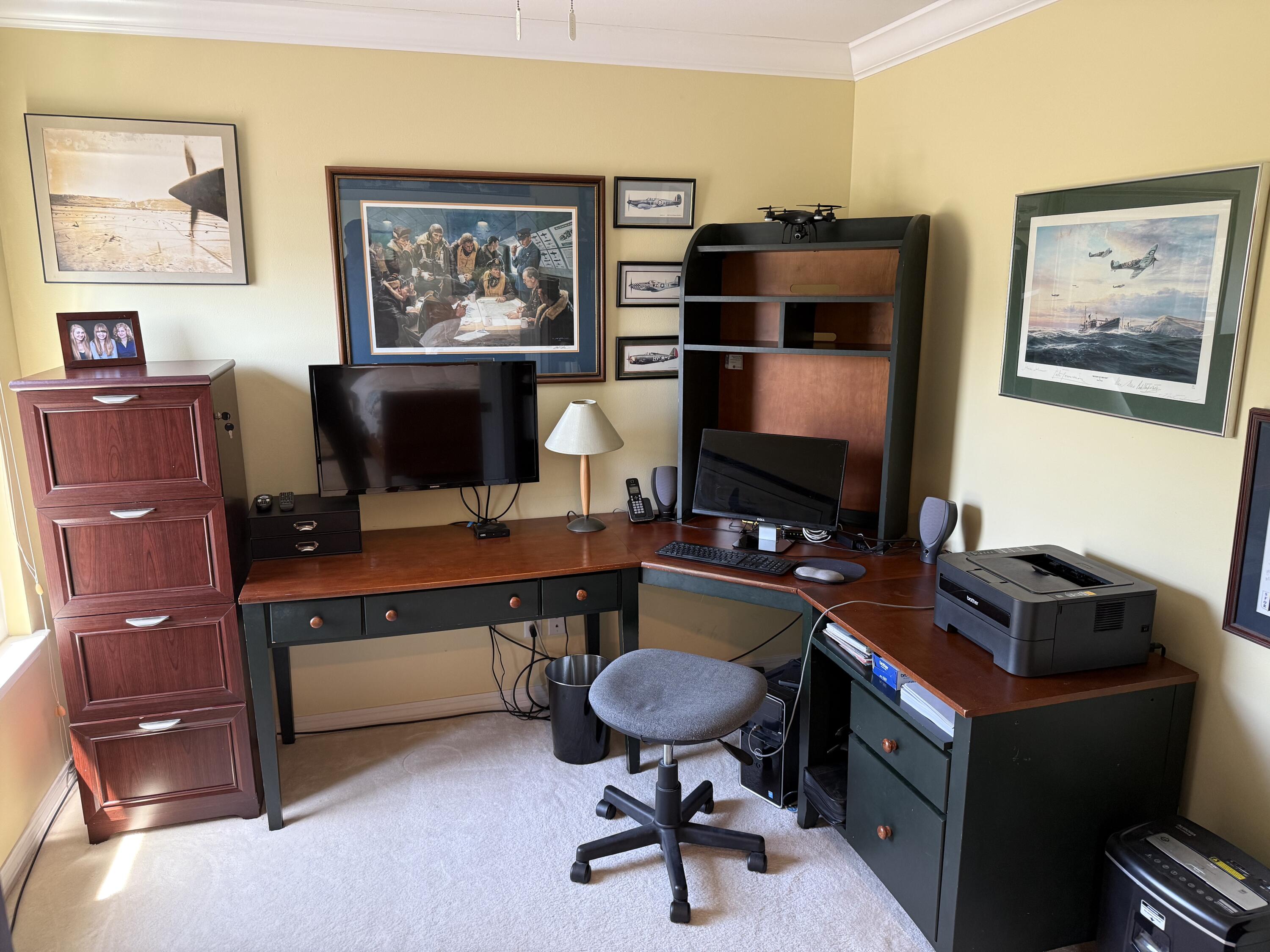 BOLTONS LANDING - Residential Lease