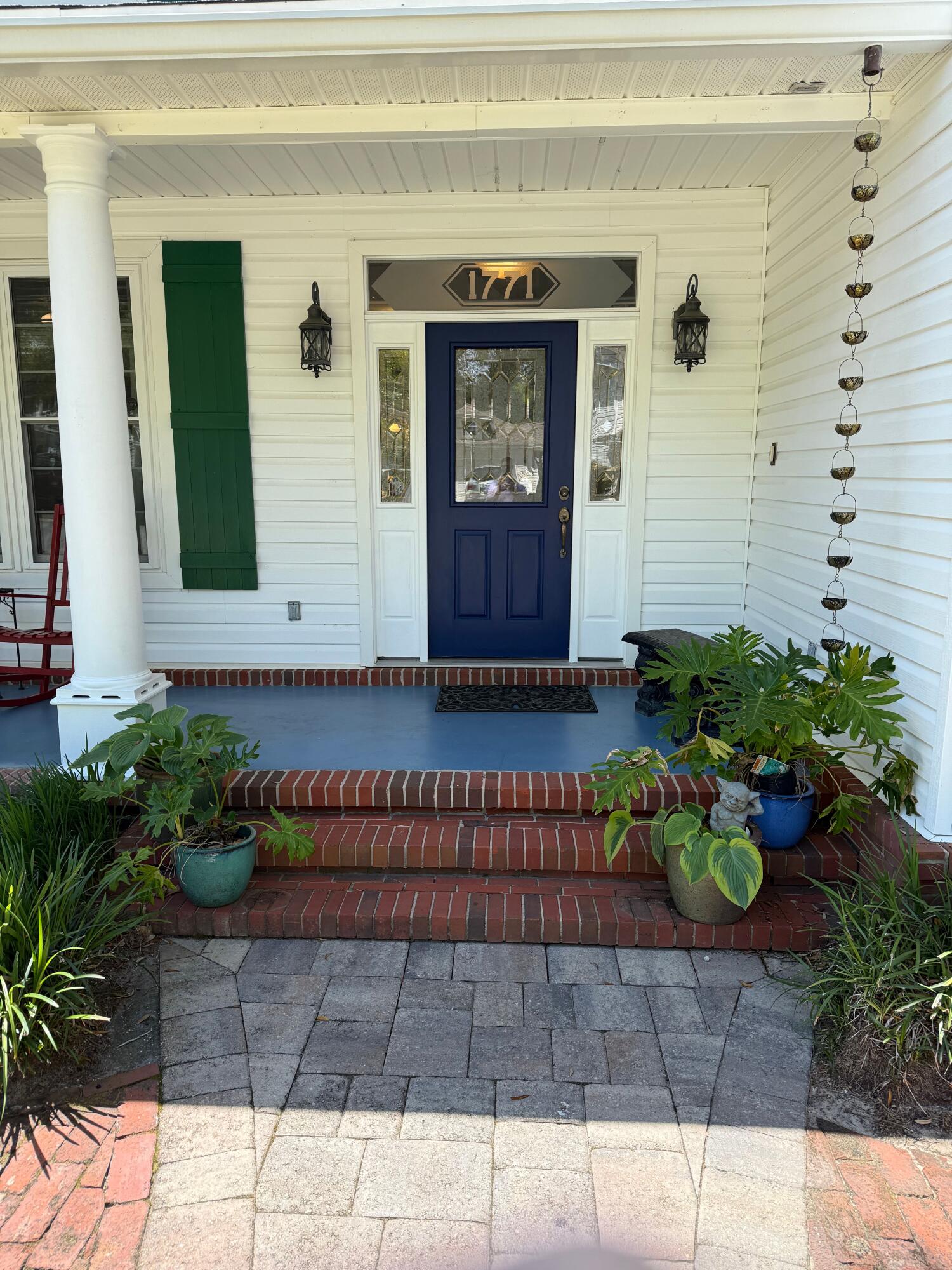 BOLTONS LANDING - Residential Lease