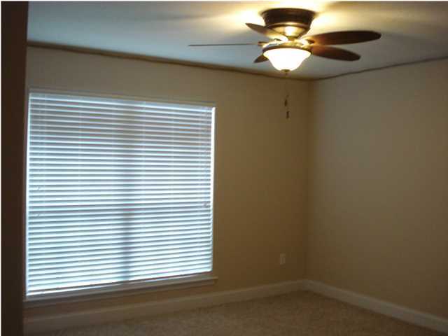 LA MESA AT HIDDEN CREEK - Residential