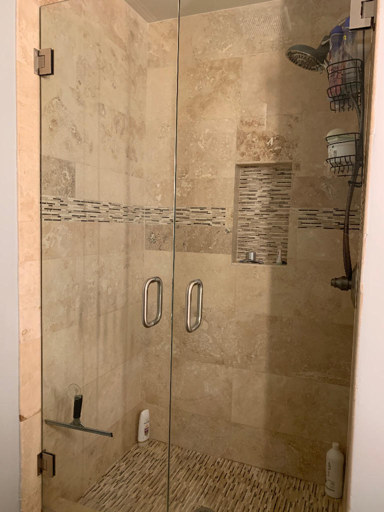 PINEWOOD ESTATES - Residential