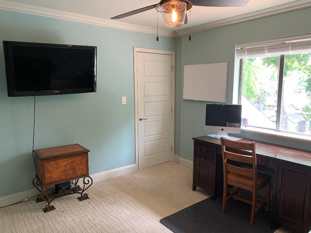 PINEWOOD ESTATES - Residential