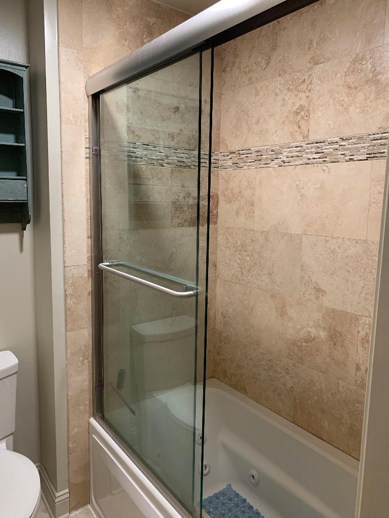 PINEWOOD ESTATES - Residential