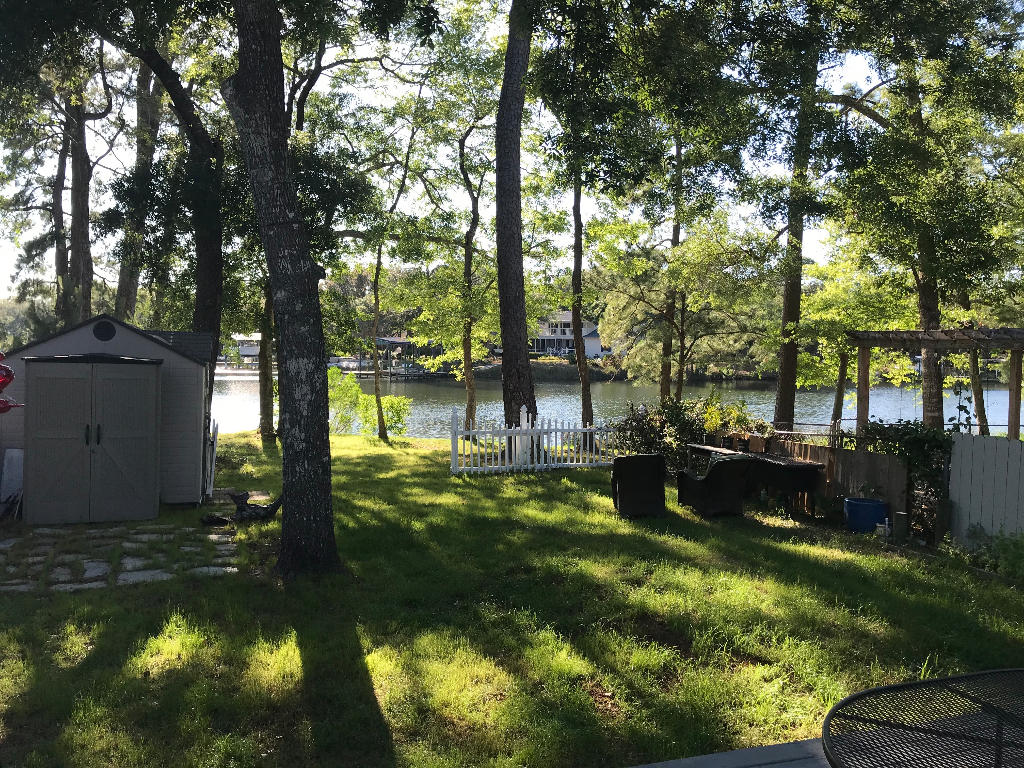 PINEWOOD ESTATES - Residential