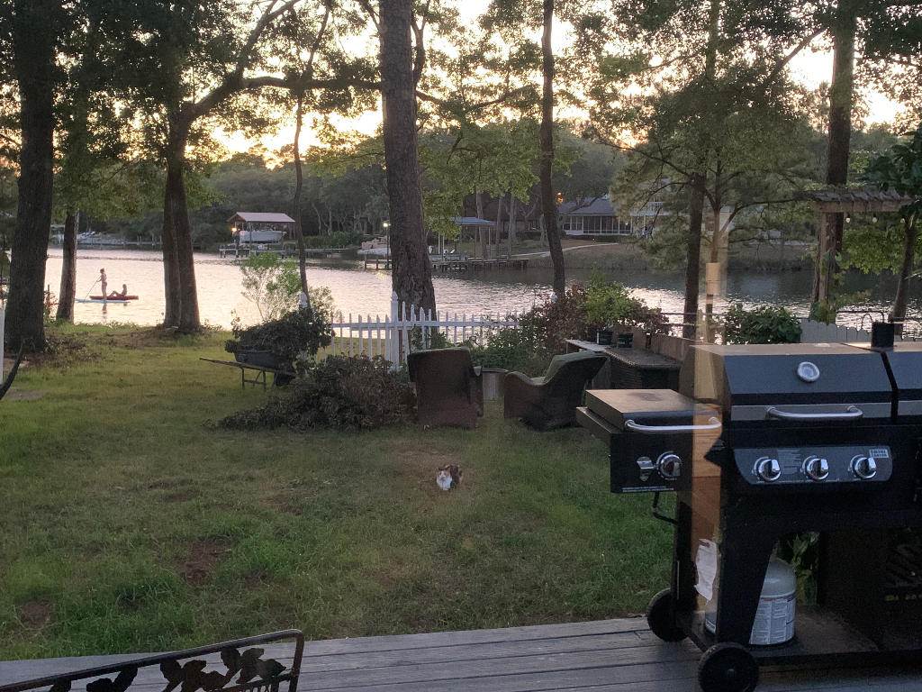 PINEWOOD ESTATES - Residential