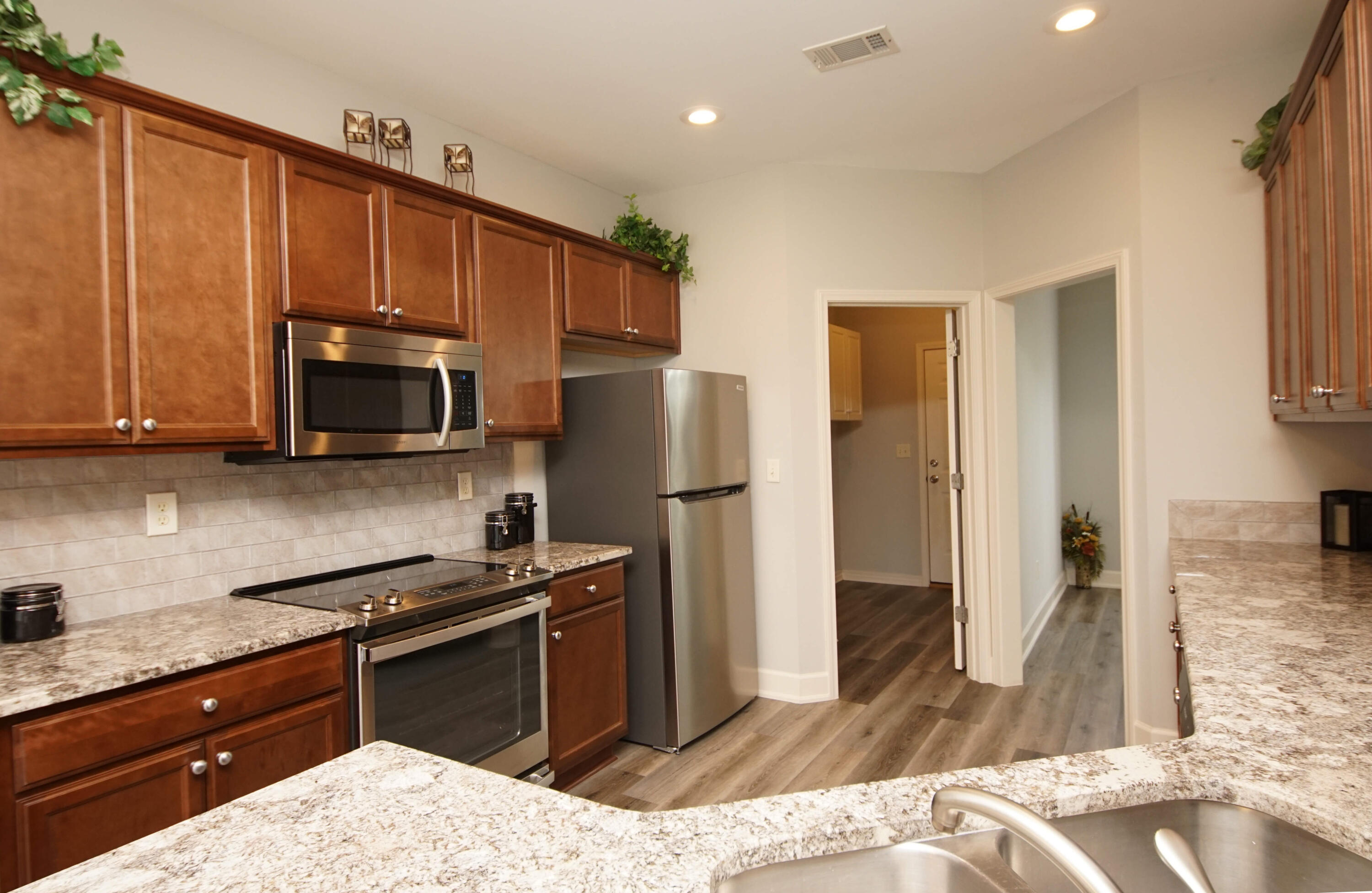 VALPARAISO PINECREST 6 - Residential