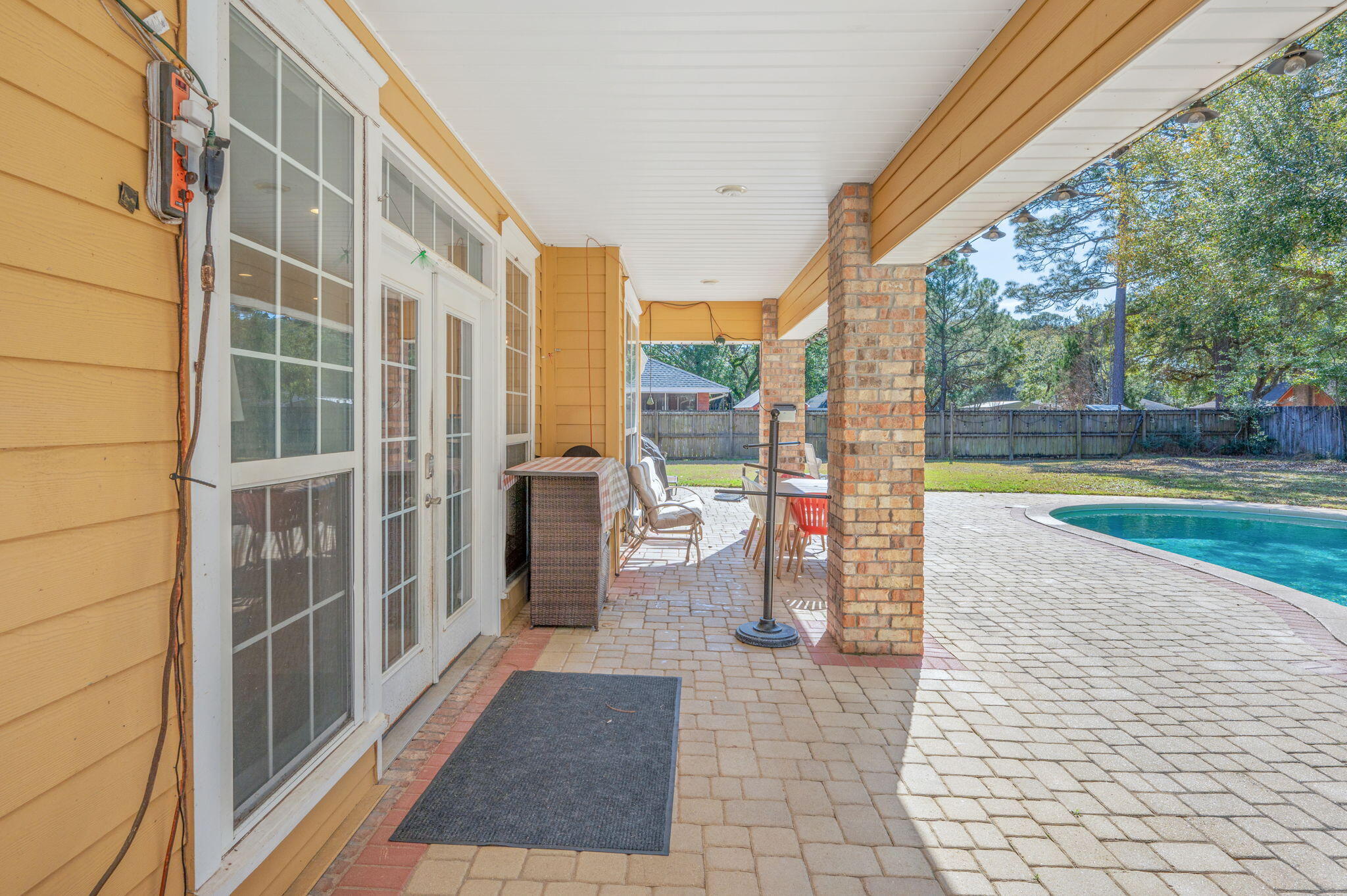 BAHIA OAKS PH I - Residential