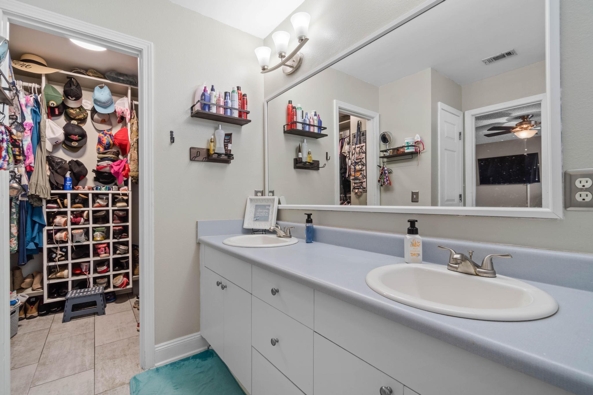 PARKER PLACE - Residential