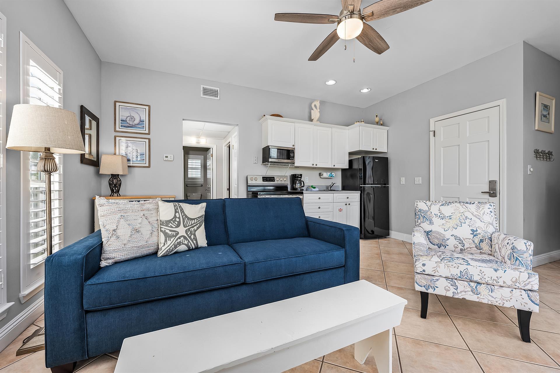 NANTUCKET COTTAGES - Residential