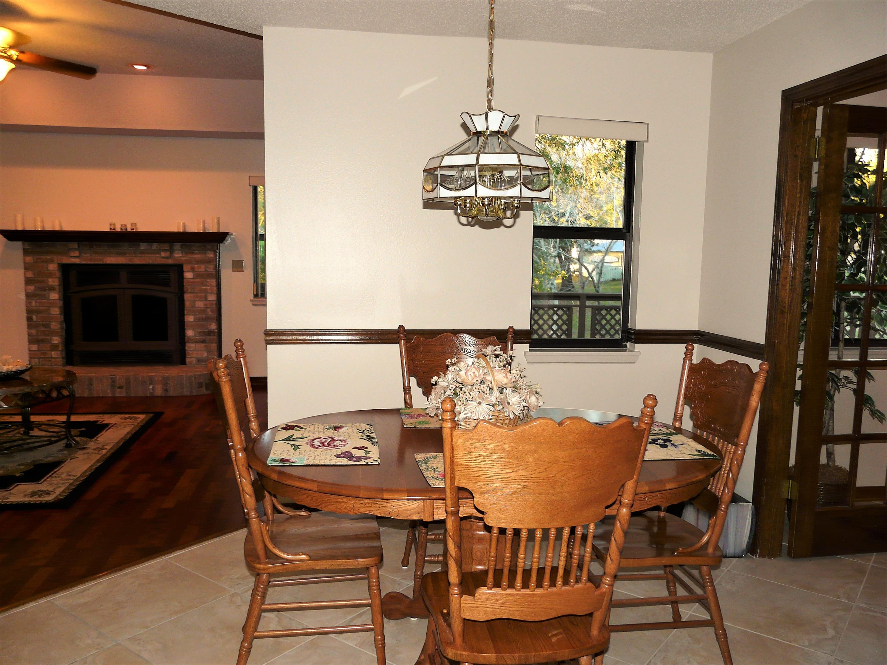 ROCKY BAYOU COUNTRY CLUB ESTATES 4 - Residential