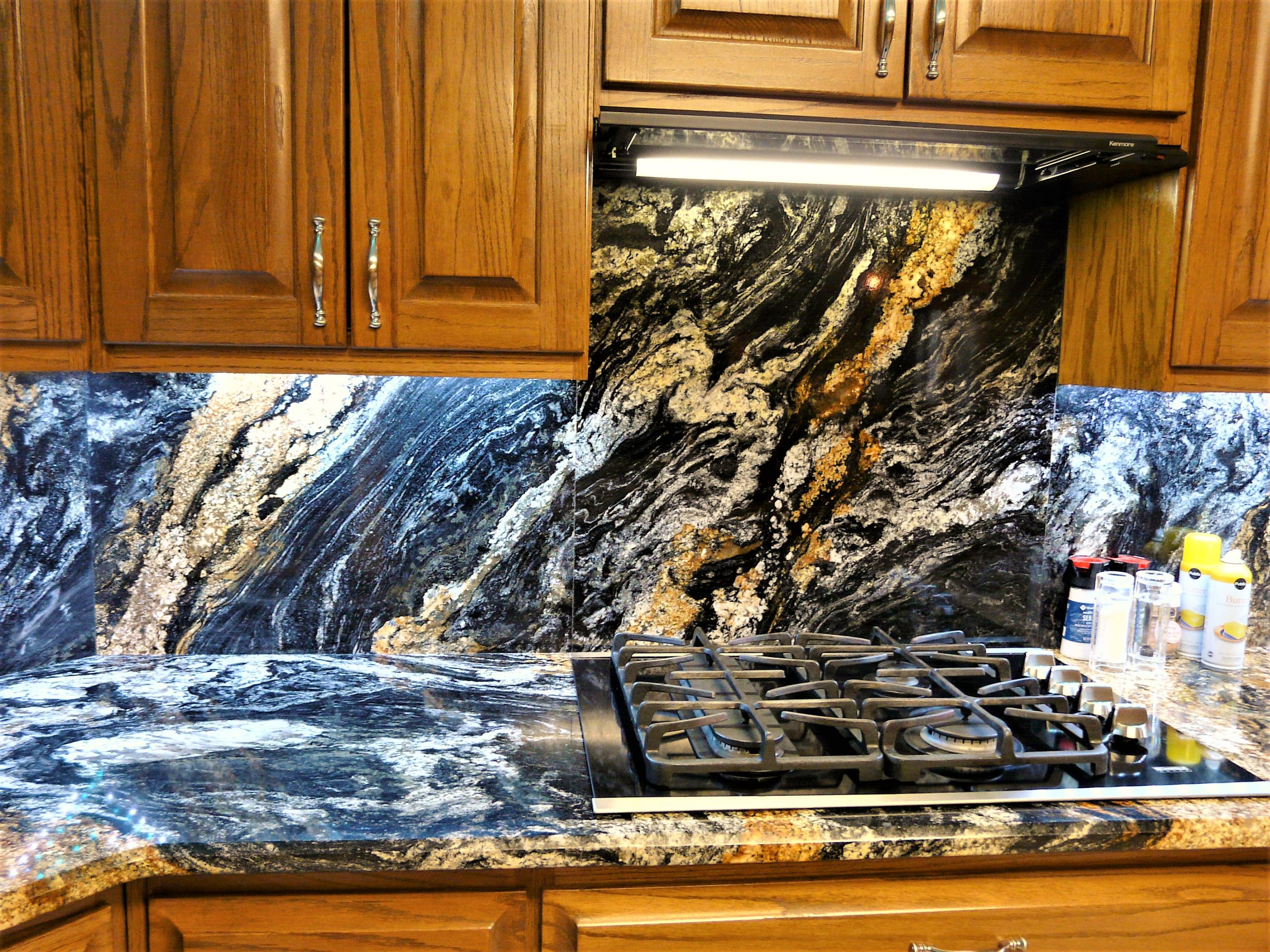 ROCKY BAYOU COUNTRY CLUB ESTATES 4 - Residential