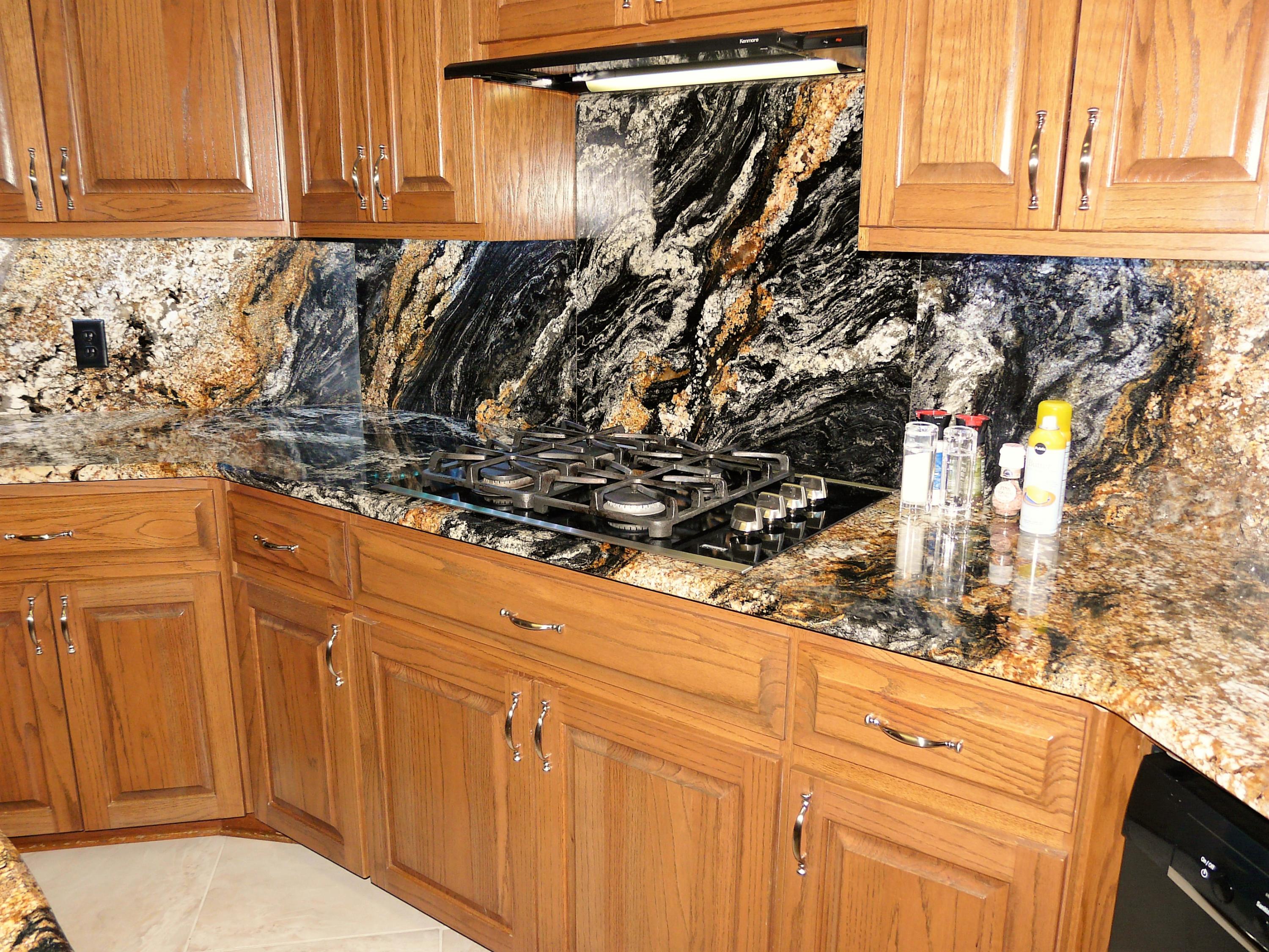 ROCKY BAYOU COUNTRY CLUB ESTATES 4 - Residential