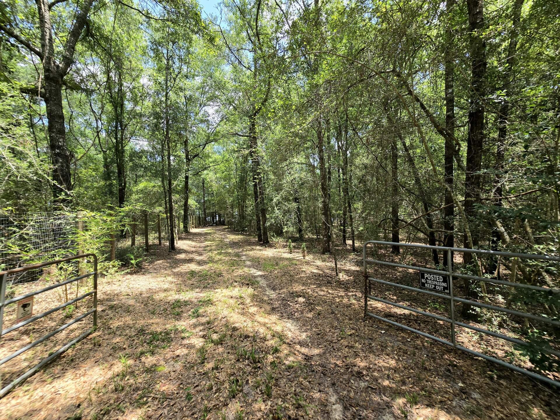 JUNIPER LAKE ESTATES UNIT 6 of Oakwood Hills - Residential