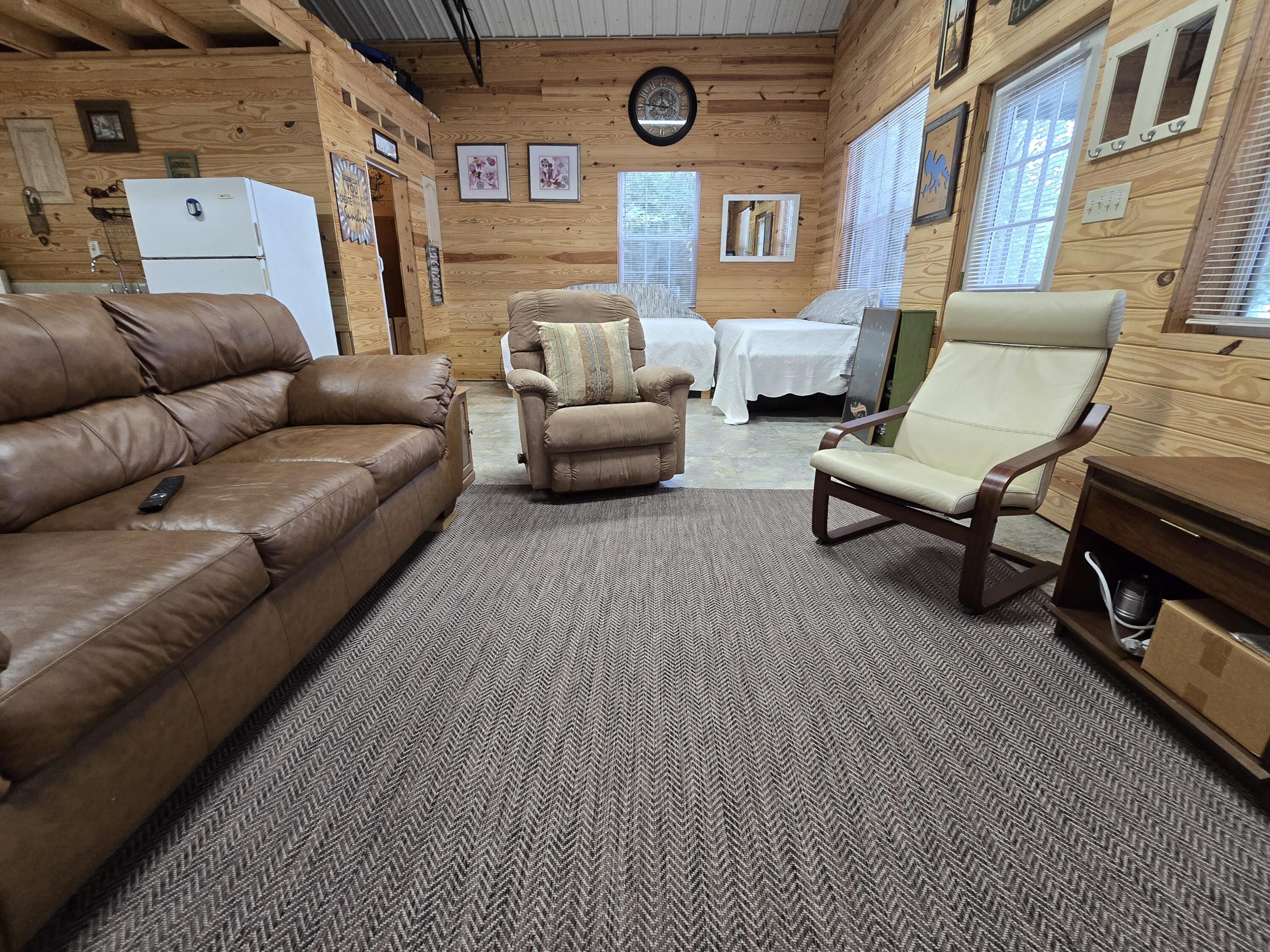 JUNIPER LAKE ESTATES UNIT 6 of Oakwood Hills - Residential