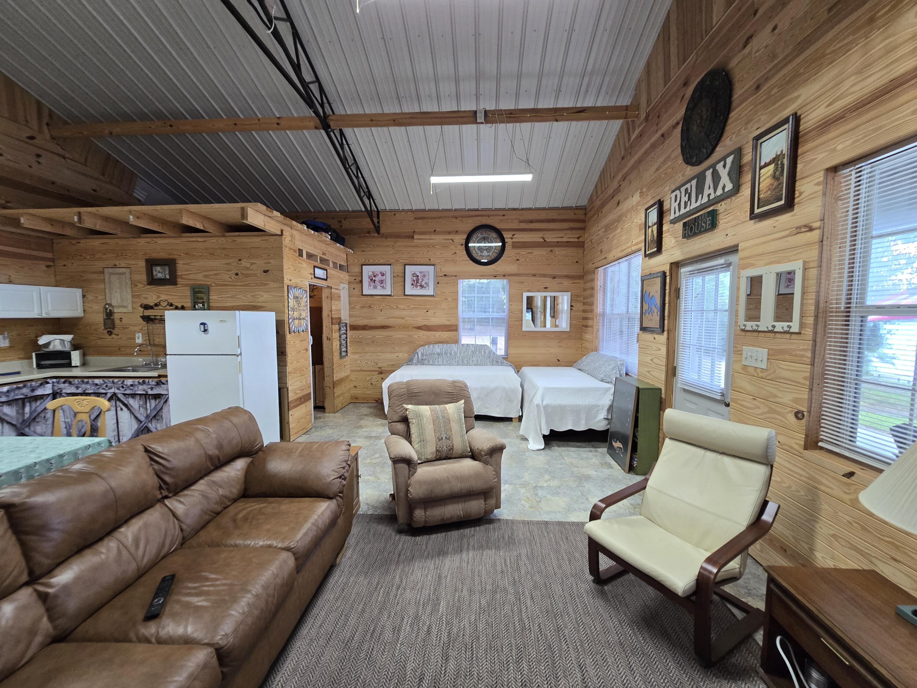 JUNIPER LAKE ESTATES UNIT 6 of Oakwood Hills - Residential