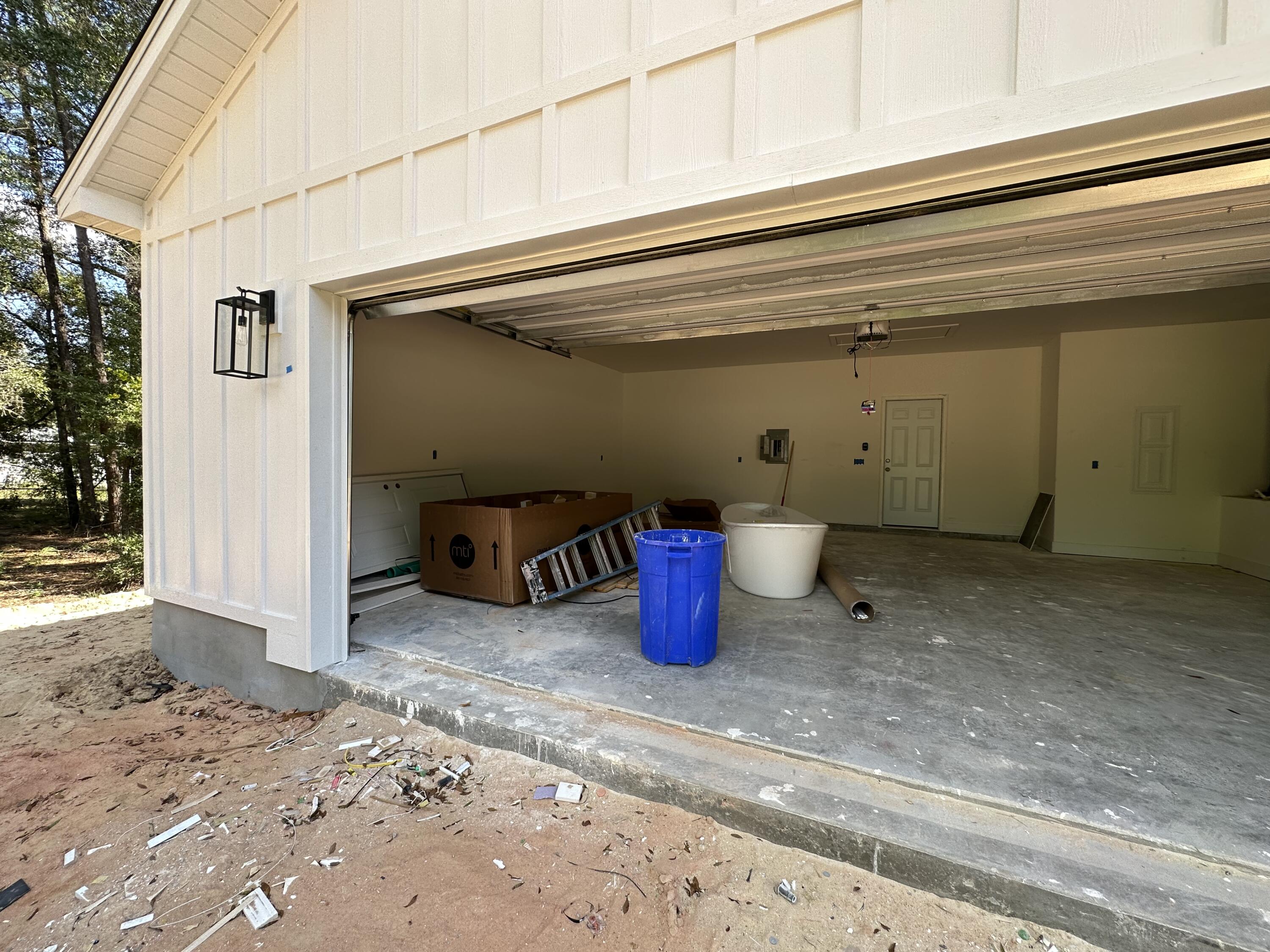 CANOPIES OF FREEPORT - Residential