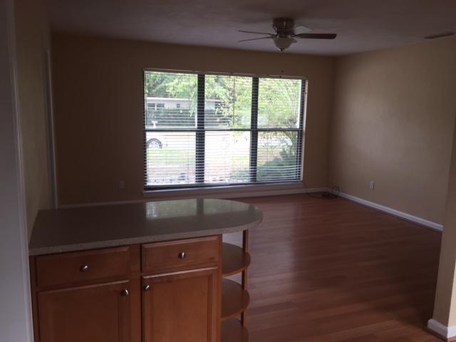 ELLIOTTS POINT - Residential Lease